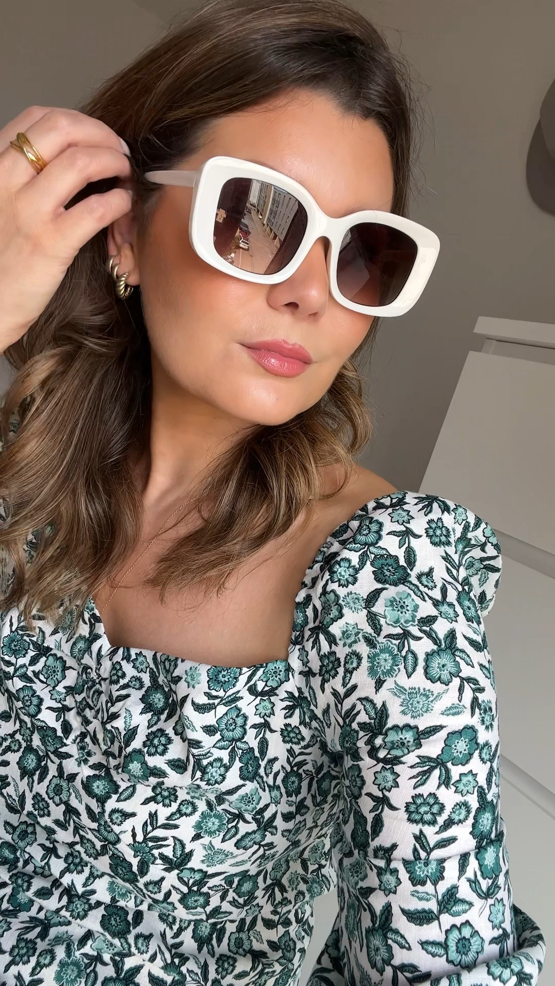 Can we take a moment for the dress 🌿

This gorgeous print and colour caught my attention immediately. Love the sleeves considering it’s a shorter dress (which I don’t usually do) but Boden have a ‘long’ option which is fantastic for us taller girls and I sized up for a looser fit. Going to be perfect for holidays! 

What do you think? and have you checked out @boden_clothing sale? This dress is currently in the sale, I will link on stories. They have some beautiful bits! 

Have linked the dress below and linked some alternatives to the sandals & sunglasses 🤍


#greendress #linendress #linenoutfits #summerstyle #summeroutfit #boden #bodenclothing #bodendress #summerwardrobe #holidayoutfits #holidaylook #ootd #summerstyling #summerlook #summerdresses #holidayootd #outfitinspo #timelessstyle #classicstyle #femininestyle #outfitreel #outfitreels 

#LTKSeasonal #LTKunder100 #LTKstyletip