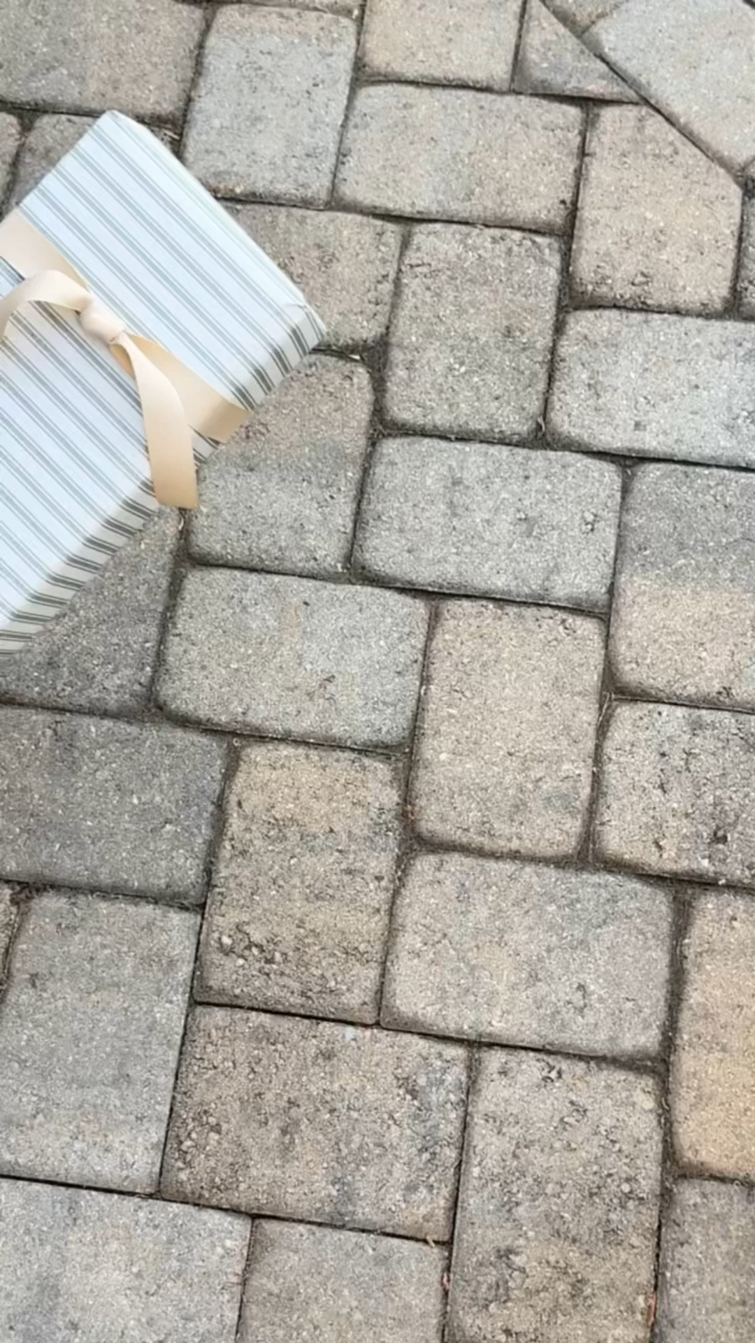 It’s time to celebrate all the special dads in our lives. Father’s Day will be here before we know it! This year, give Dad a personalized gift that he’ll cherish. We’re thrilled to partner with @homewetbar to celebrate Dad this year. 

HomeWetBar has an amazing selection of custom gifts from barware to man cave decor and everything in between. Give that amazing guy in your life a sentimental gift personalized just for him. 


#LTKGiftGuide #LTKFindsUnder100 #LTKHome