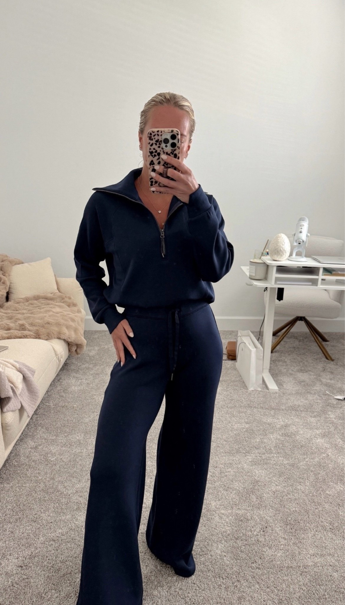 Navy @Spanx loungewear set 

Loungewear set, matching set, gift for her, travel outfit, airplane outfit, gift for mom, athleisure

#LTKootd #LTKSeasonal #LTKTravel