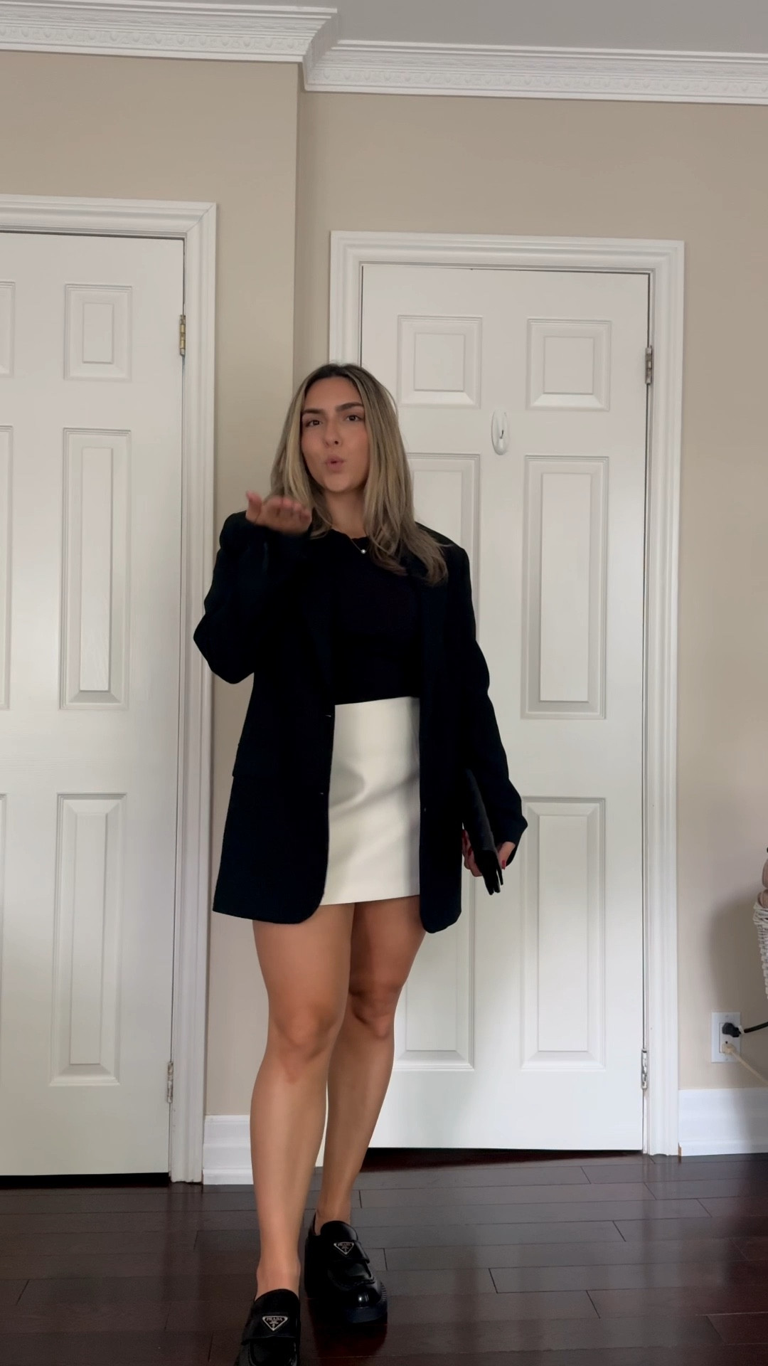 Outfit of the night for a girls night out! Still so obsessed with this skirt from Dynamite. The perfect capsule wardrobe piece for fall 🖤

#LTKcanada #LTKworkwear #LTKstyletip