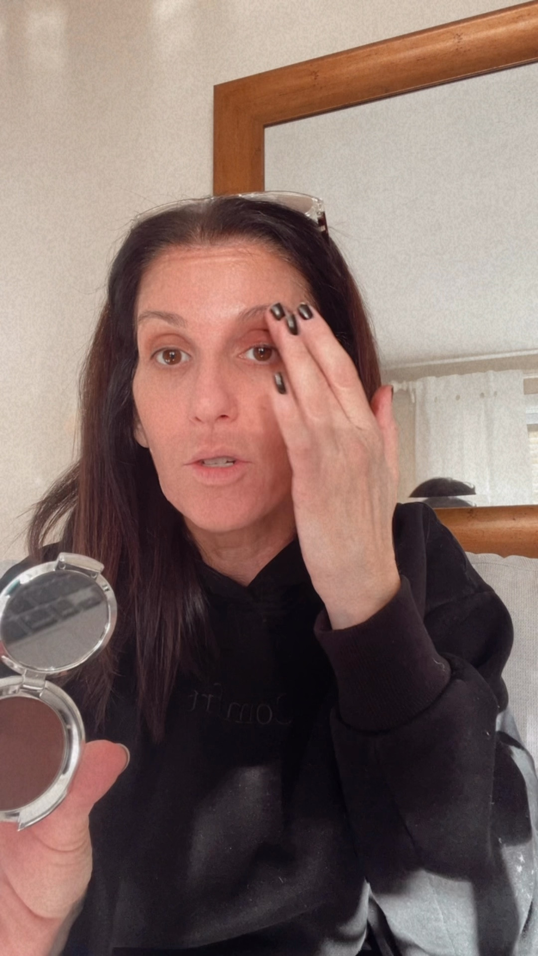 Obsessed with this gifted glam set 🤍💄 It came with a lipstick, gloss, lip liner and the prettiest eyeshadow… and honestly the eyeshadow stole the show. ✨ The shimmer, the blend, the way it catches the light — total fave! Linking everything for you on LTK. 🤍✨
#gifted #LTKbeauty #makeupfaves #eyeshadowlove