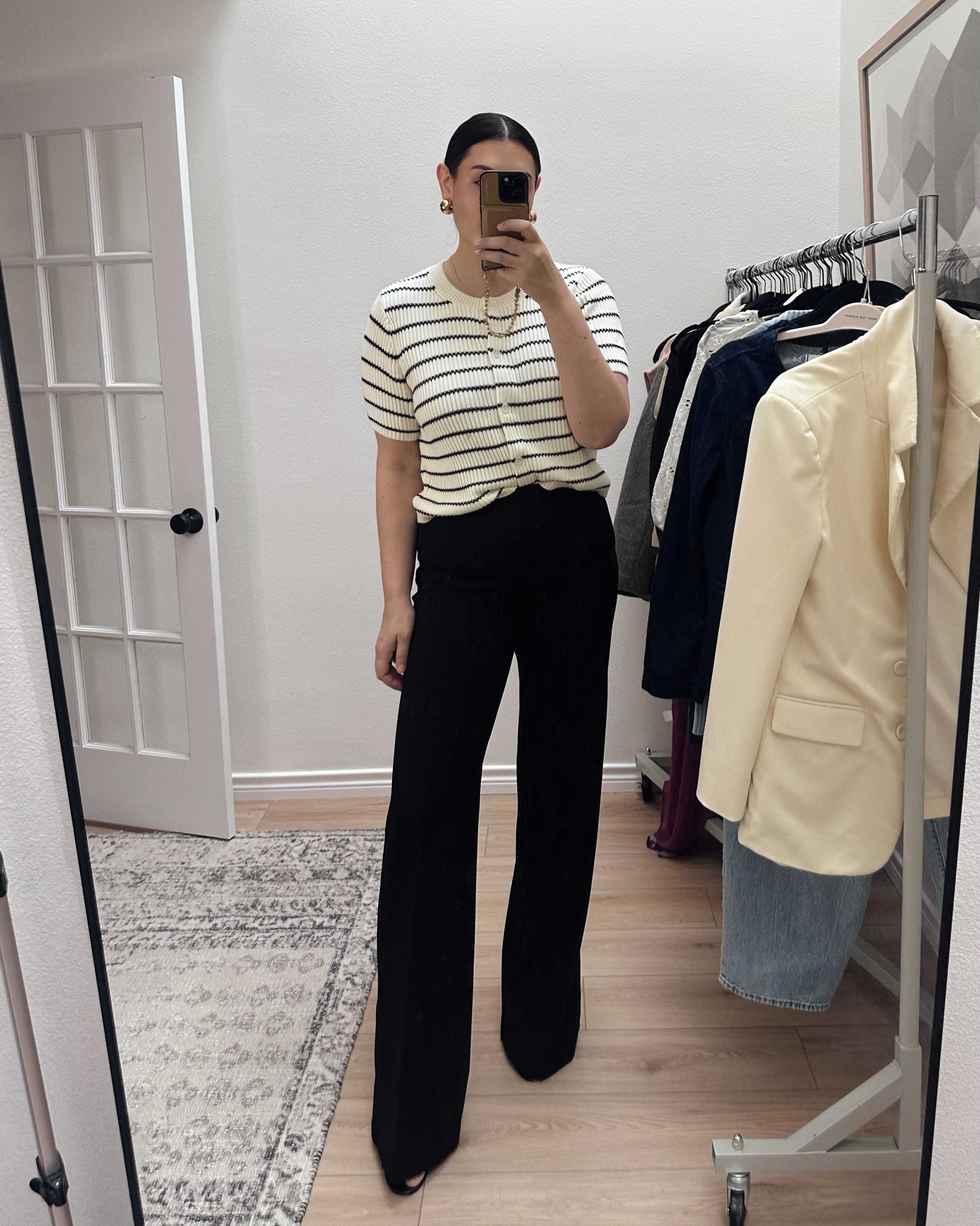 Spanx is 20% off with the promo code through LTK! I love these @spanx pants! I'm in the medium tall option so that I could wear them with heels! (They are very long, so I'd recommend the tall for 5'10" and UP!) Fit is TTS with the most fitted part at the waist. 

I'm in the large of the @splendid sweater. I find Splendid runs a bit snug for me, so I go up a size. This fits perfectly relaxed on me. Highly recommend!  

 #LTKSpringSale