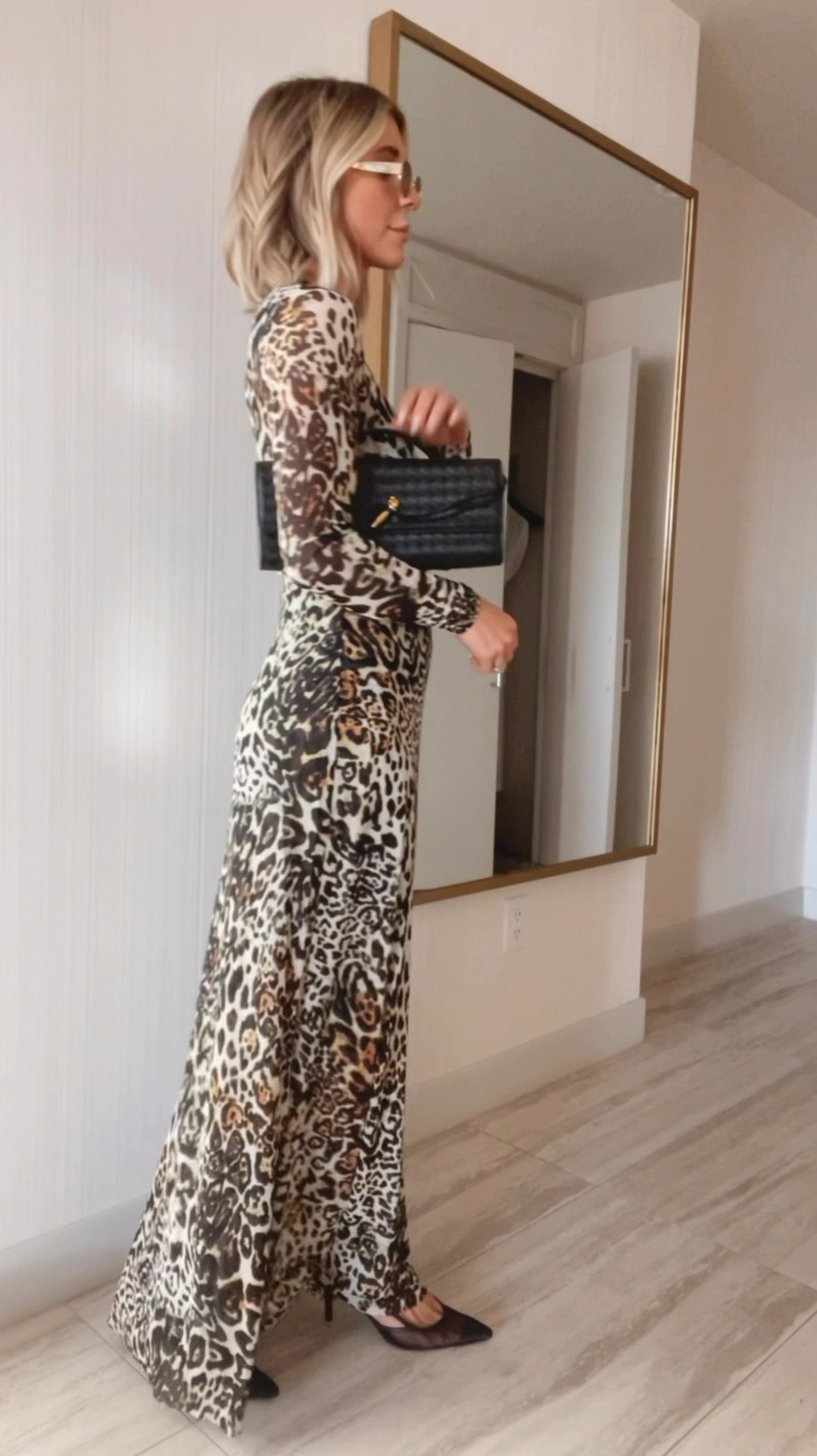 Best seller this week! I found this fully in stock and also in a shorter version here, it comes with a full length slip!