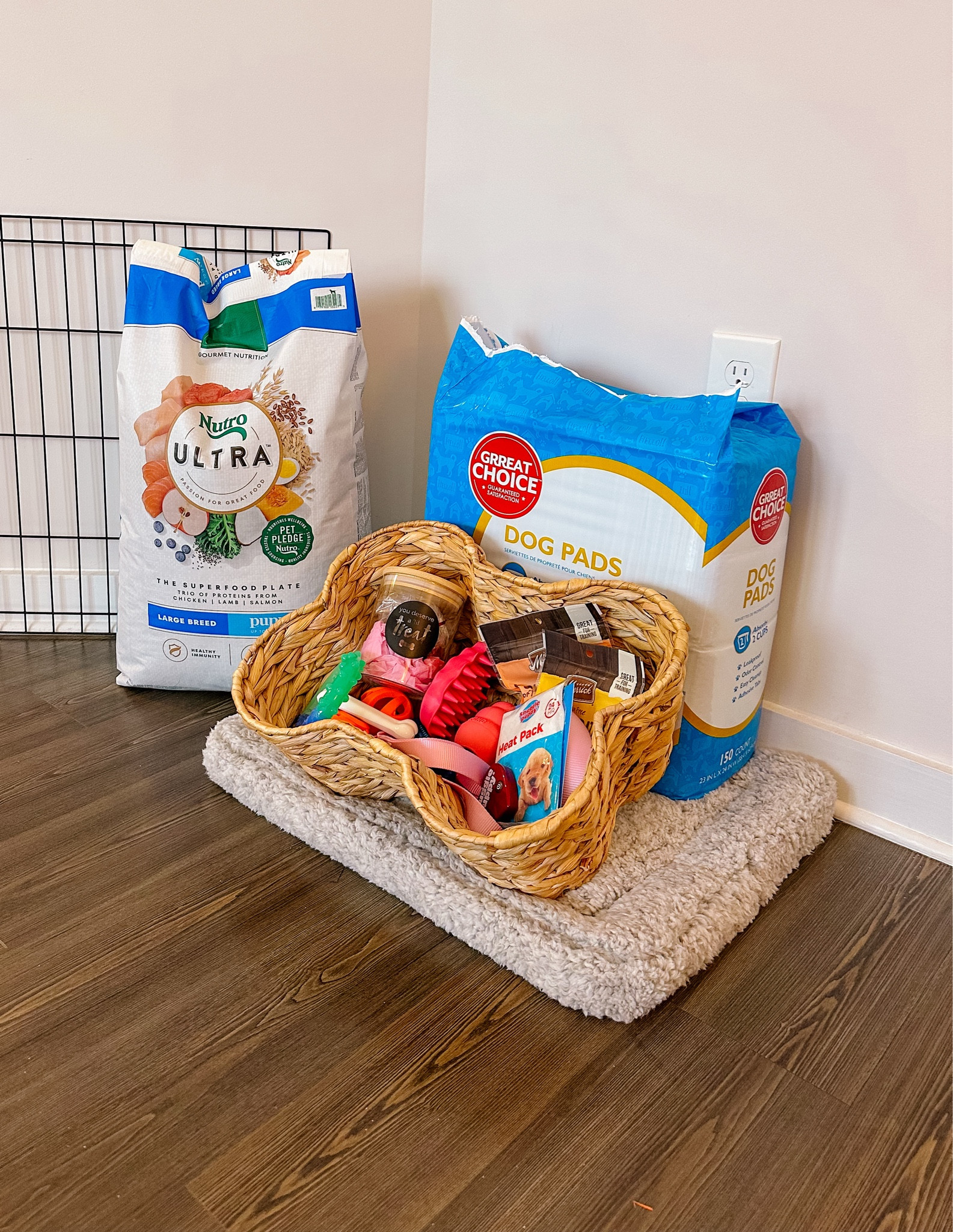 We are getting a puppy this week!!! 🐾 We could not be more excited, and have been doing our best to prepare however we can before she arrives. These are the things we knew we needed before her arrival!! 

#LTKHome #LTKPets