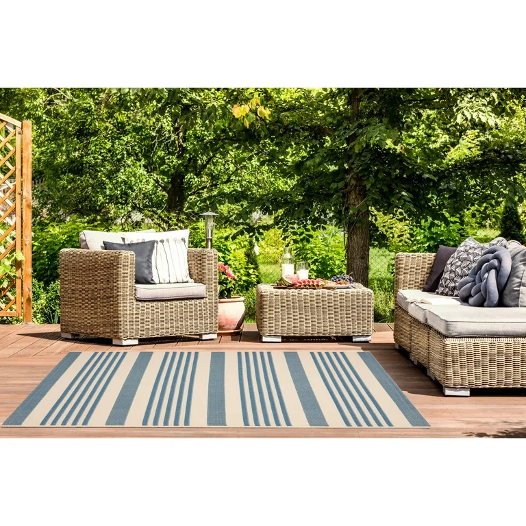 Safavieh Courtyard Caroline Striped Indoor/Outdoor Area Rug, Beige/Blue, 8' x 10' - Walmart.com | Walmart (US)