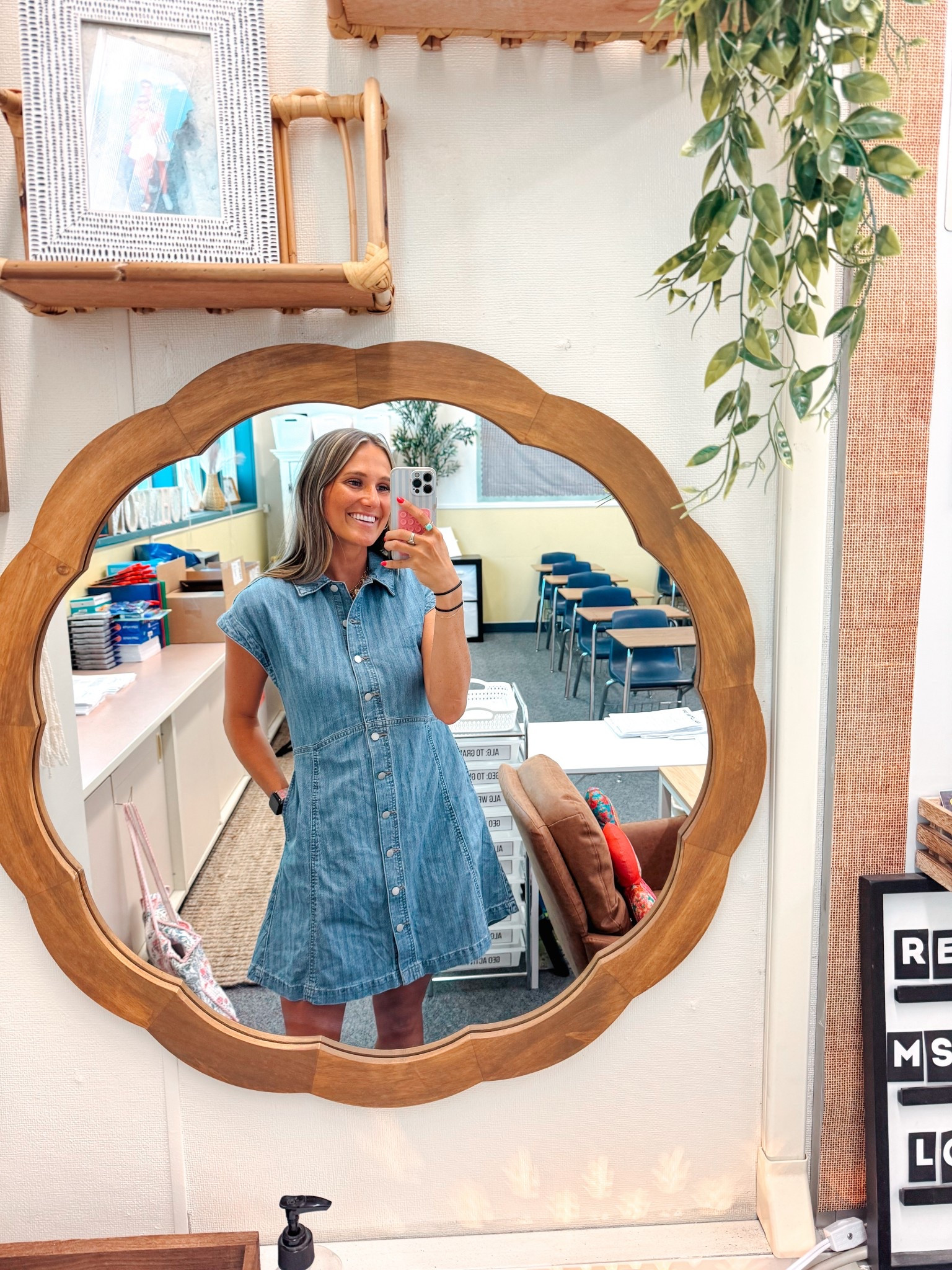 Teacher denim dress outfit!