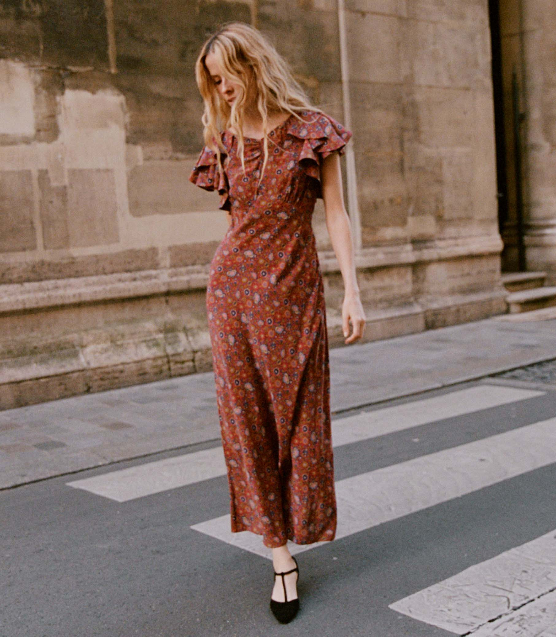 Beatriz Dress - Rouge Riviera Medallion | DÔEN | DOEN