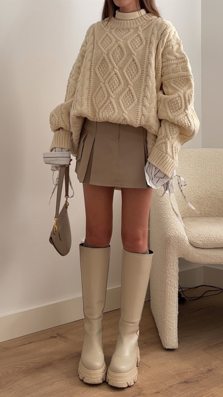Vanilla outfit with my favorite oversized knit and beige high knee boots🤍

#LTKstyletip #LTKshoecrush #LTKFind