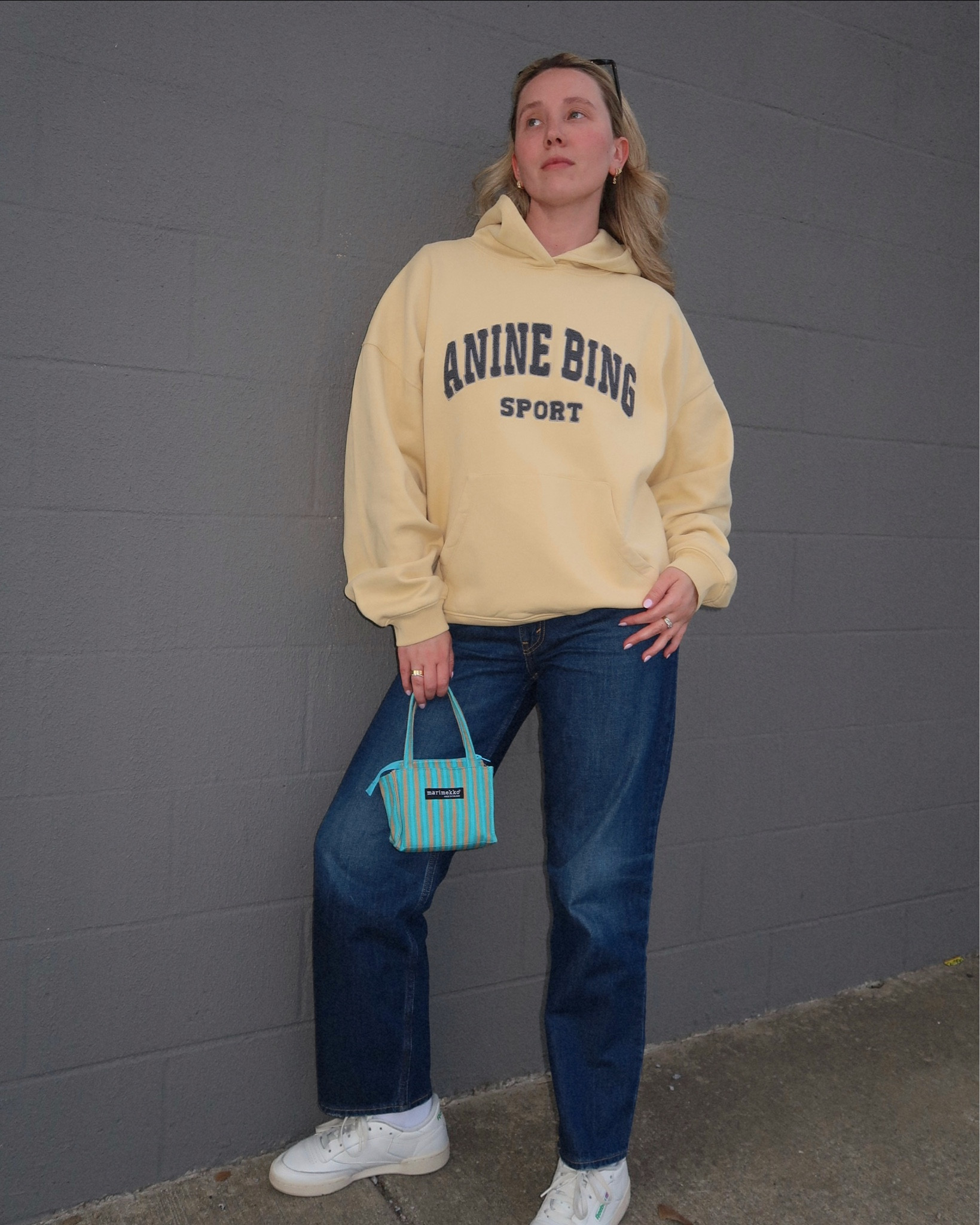 Can’t stop wearing this yellow hoodie 💛

Anine Bing, Anine Bing hoodie, Anine Bing sport 

#LTKFind #LTKstyletip