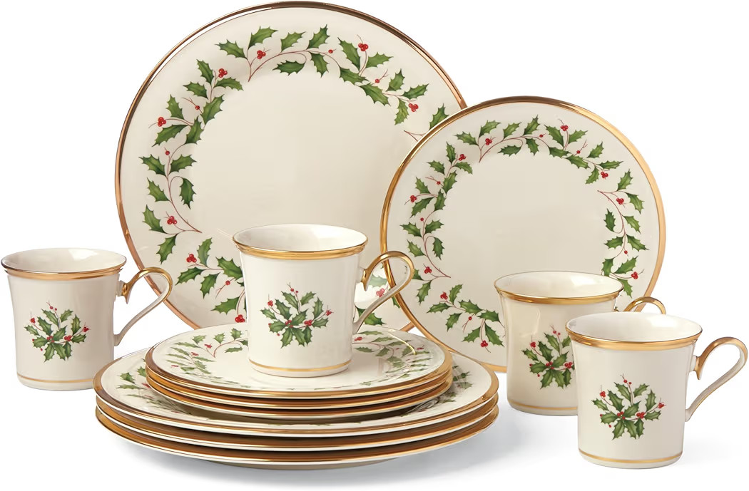 Lenox 6122048 Holiday 12-Piece-Plate-&-Mug Set, Christmas Dinnerware, Hosting | Amazon (US)