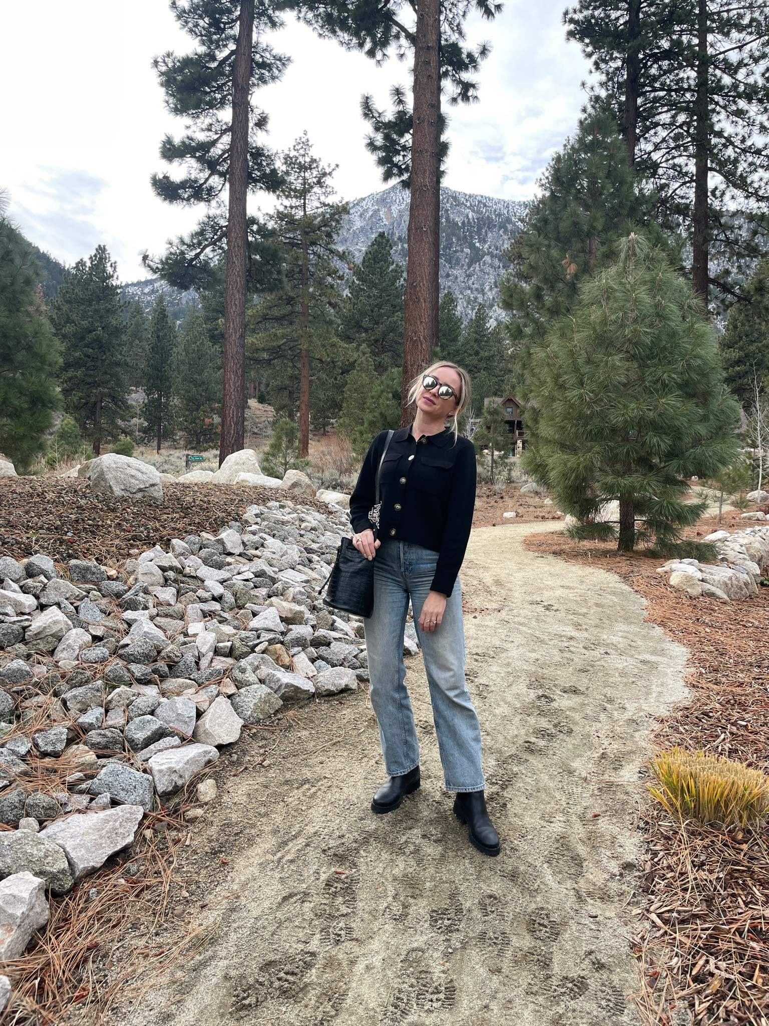 Ran for my coat after this. 😅

#LTKfindsunder100 #LTKSeasonal #LTKstyletip