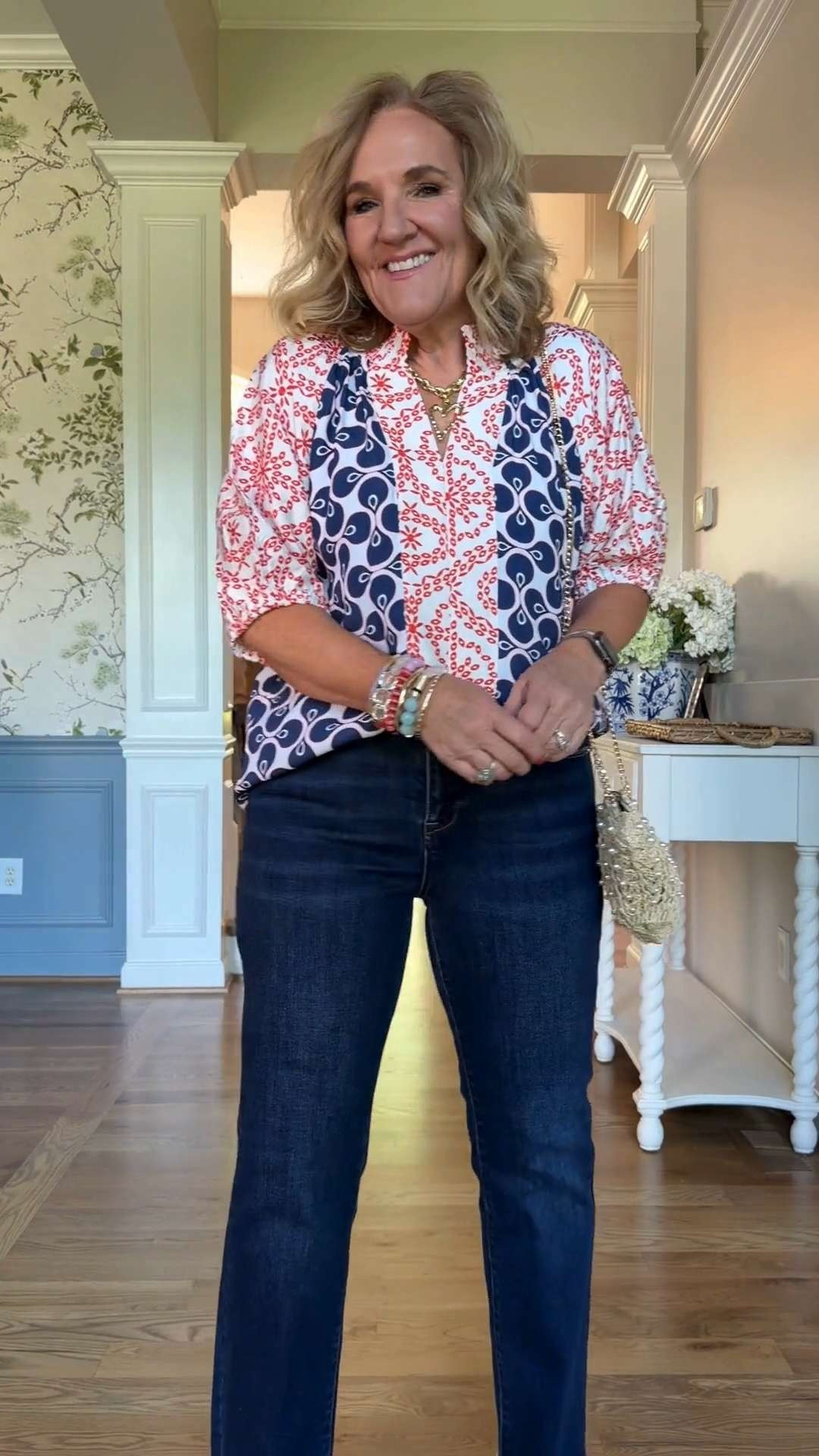 🫶🏻 I love outfits like this because they’re comfortable but still feel polished and intentional. You can wear this for errands, casual plans, or even a relaxed lunch and feel confident the whole time.

Everything is linked for you here 🤍 

 #LTKootd #LTKSeasonal #LTKOver40