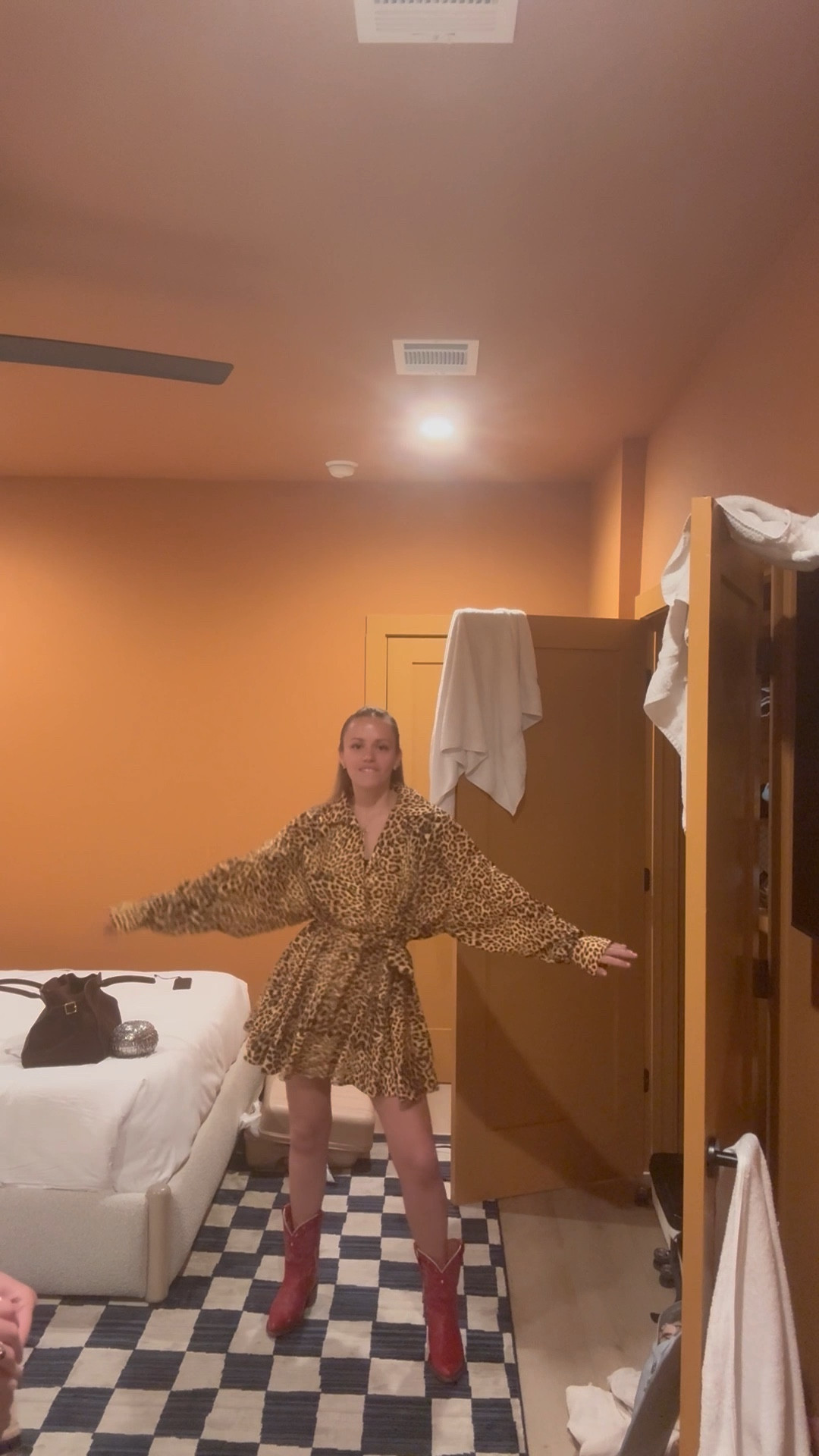 bachelorette outfit inspo 🤠🐆👢

tecovas are old the Jolene in cherry bovine linked the new version that are slightly different and so cute!! also linked similar on Amazon for a good deal!

#LTKSeasonal #LTKSaleAlert #LTKTravel