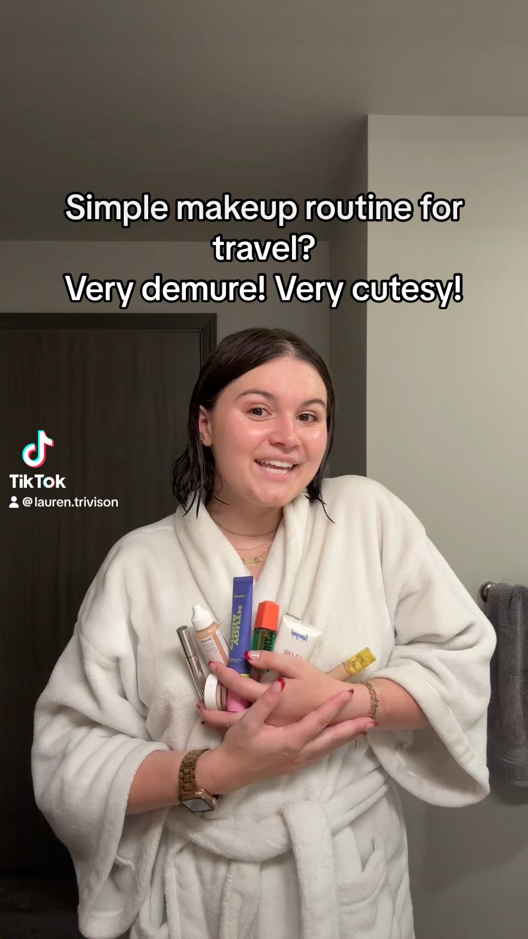 Best lowkey everyday makeup! Perfect for travel or a basic clean girl look!

#LTKVideo #LTKFindsUnder100 #LTKBeauty