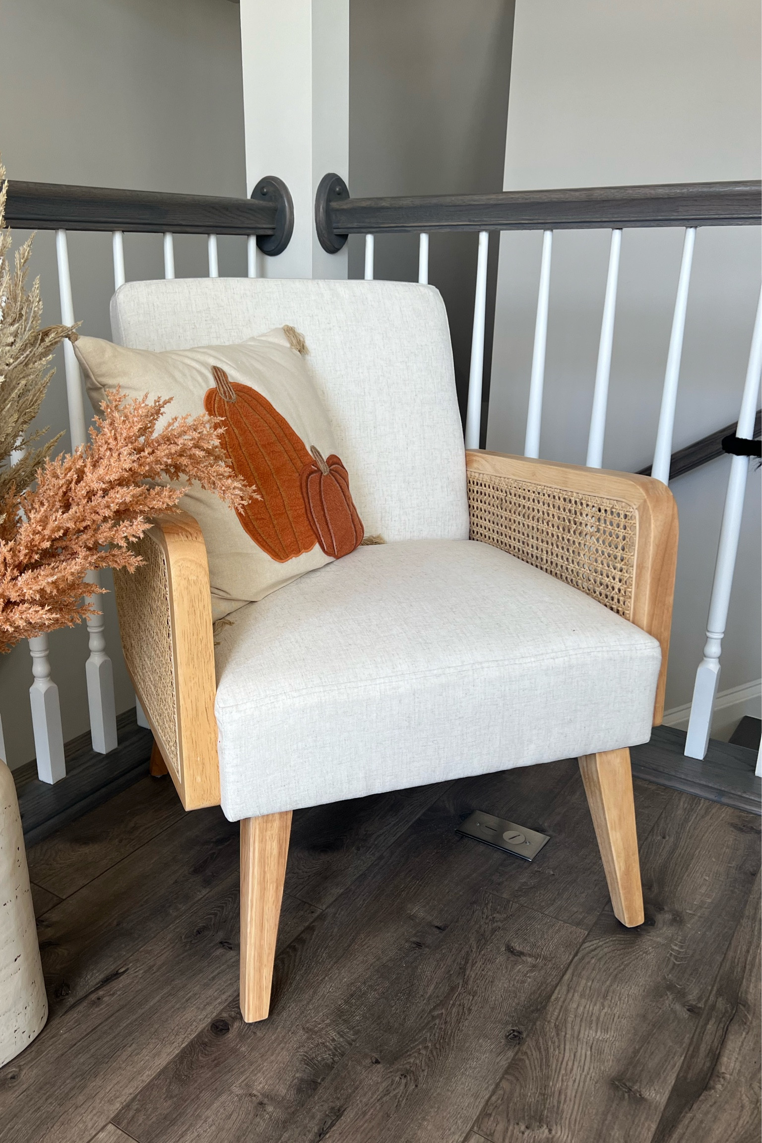 Accent chair 

#LTKHalloween #LTKhome