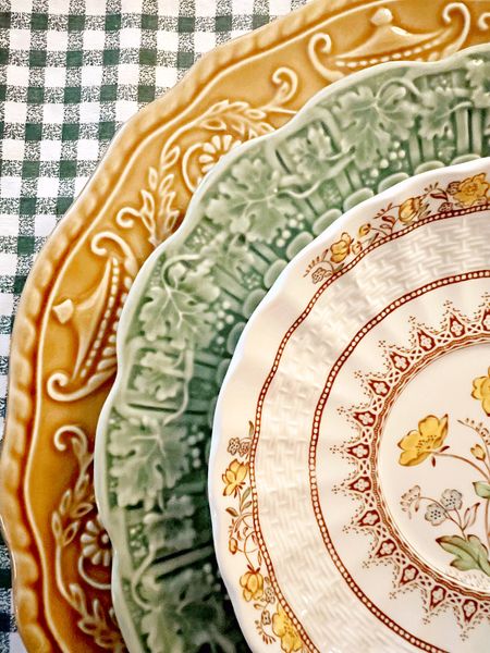 Autumn table inspirations…

#tablescapetuesday #tabletoptuesday #platestack #falltablescape #falldecor #fallentertaining #hospitality #spode #spodebuttercup #setthetable #regencyironstone #bordallopinheiro  #collectabeautifullife #colorfullycollected #traditionalhome #howivintage #mytradhome #mysouthernliving #vintagestyle #vintagehomecrush  #adwellingtoremember #itsacolorfullifetour #traditionalwithatwist #collectedhome #vintage #howivintage #seasonsofhome #thecollectedlook #myvintagehome #grandmillennial #grandmillenial

#LTKSeasonal