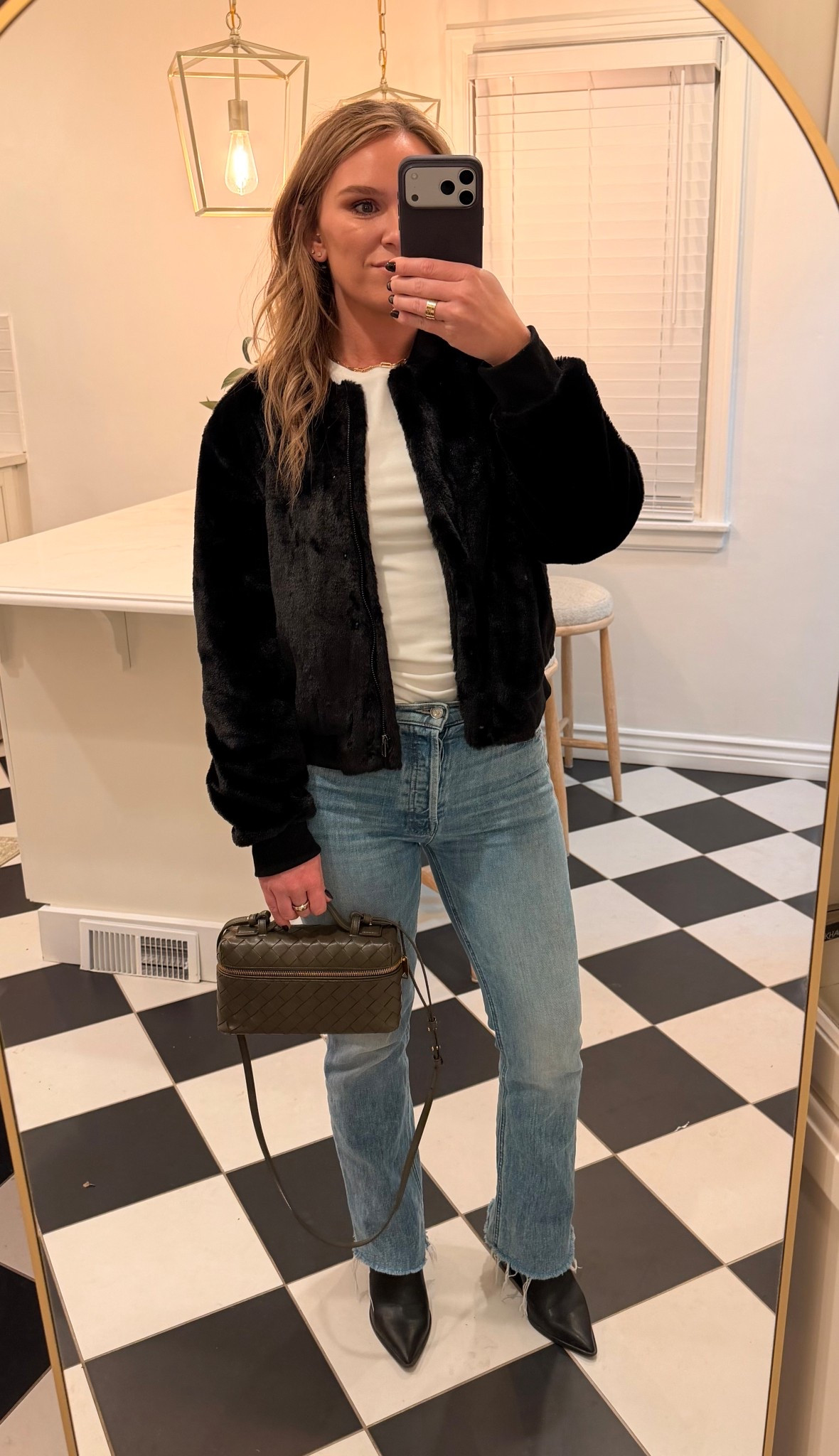 Easy dinner outfit for cold weather ☁️

#ootd #winteroutfitinspo #furjacket #bottegaveneta

#LTKootd #LTKPetite #LTKSeasonal