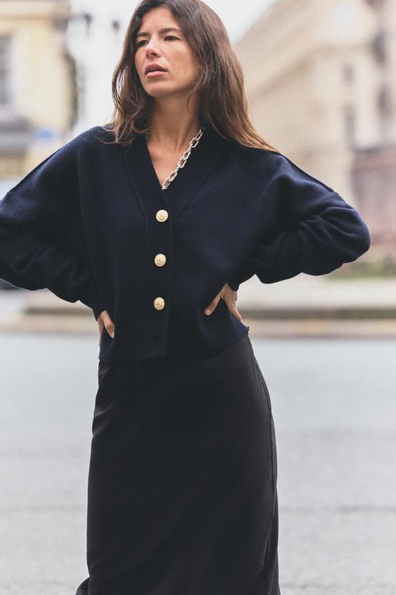 PLAIN KNIT CARDIGAN WITH GOLD BUTTONS | Zara UK