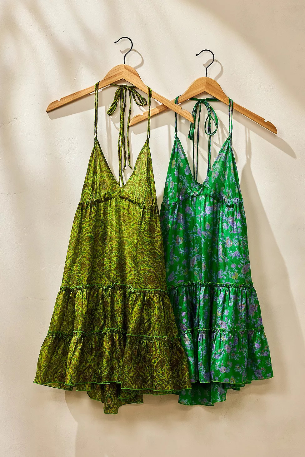 Urban Renewal Made From Remnants Paisley Silk Midi Dress | Urban Outfitters (US and RoW)