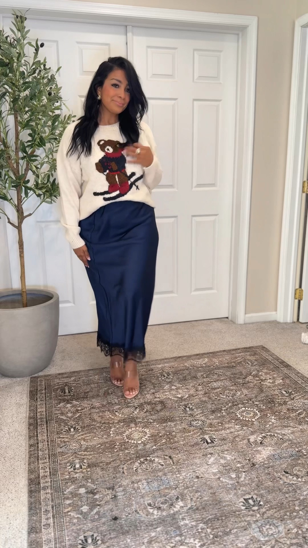 🌲🧸I never thought this @target sweater could look this luxe….Holiday mom chic cozy 🧸 bear vibes with a satin lace skirt ✨
Everything linked in my bio 🔗🎄
Let’s get those Christmas outfits ready 🎁 #Targetpartner #TargetFashion #targetdoesitagain 
#TargetStyle #HolidayOutfit 

#LTKHoliday #LTKgrwm #LTKGiftGuide