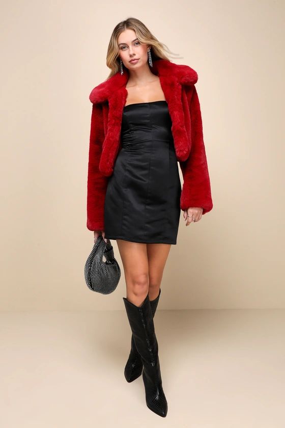 Lavish Attitude Red Faux Fur Collared Cropped Jacket | Lulus
