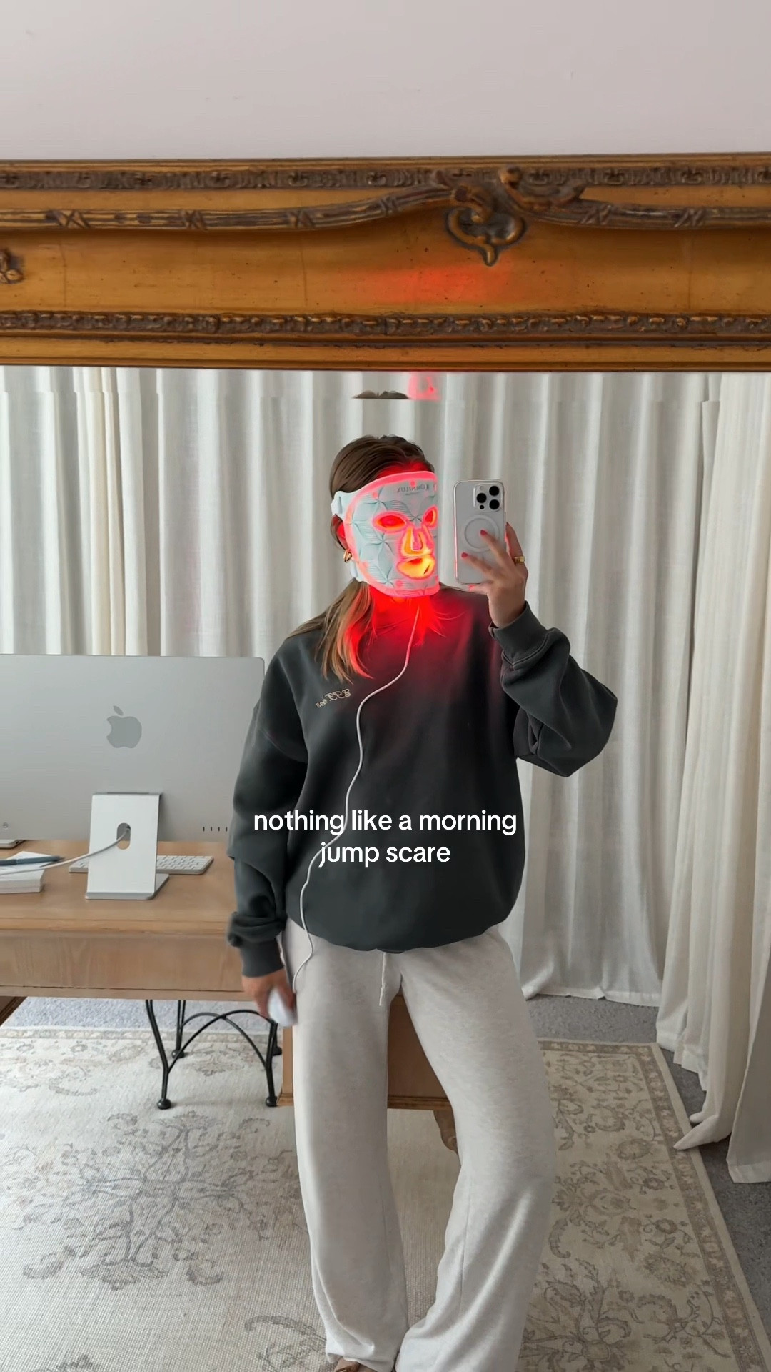 7/12/25 Morning Lounge Outfit – Aritzia Pants & Red Light Mask


Slow start this morning in my go-to cozy lounge pants from Aritzia paired with a favorite oversized sweatshirt. Also wore my Omnilux red light therapy mask while easing into the day — it’s become a daily part of my routine for glowing skin while I multitask. Linking everything I used and wore this morning here!
