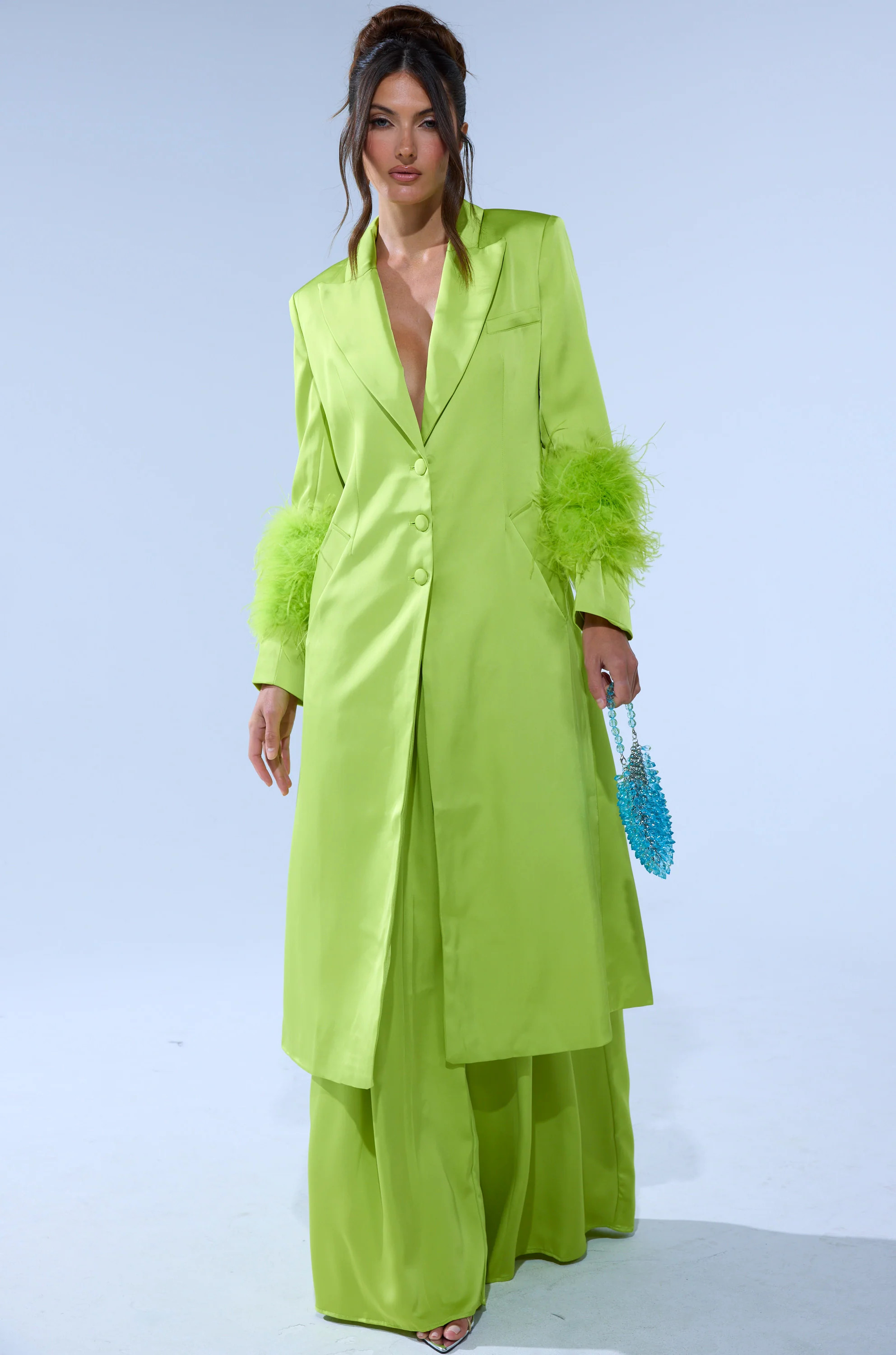 CHARTREUSE FEATHER TRIM TRENCH | AKIRA