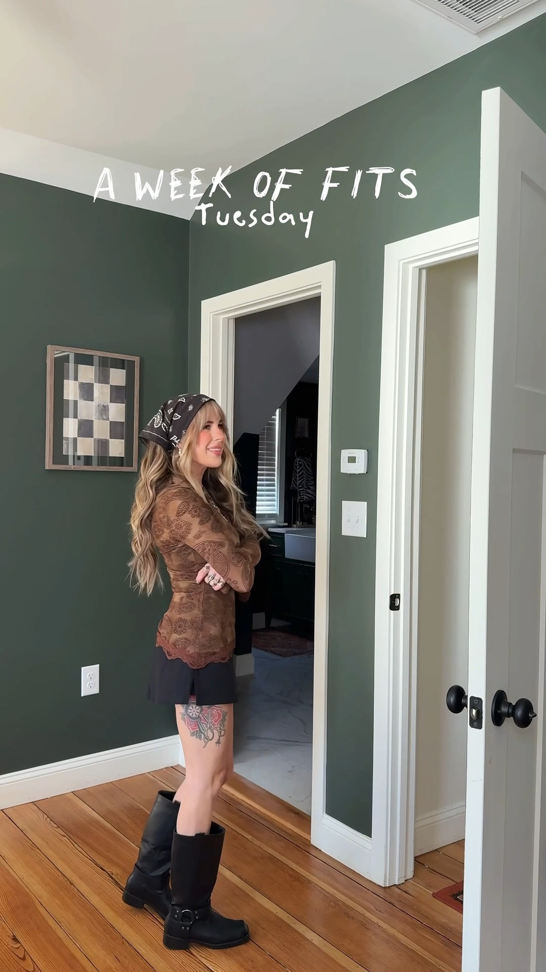 A week of fits 🤎🔗 when in reality I was in sweatsuits all week LOL