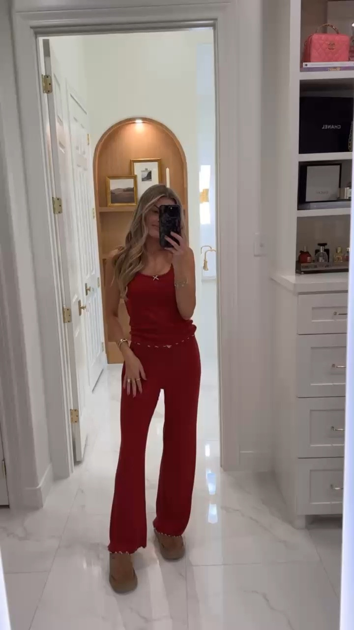 Abercrombie’s Black Friday sale is here! Save 25% sitewide + an extra 15% off with code CYBERAF 

Wearing XS in both the top and pants 

Black Friday sales, Abercrombie sale, Black Friday, cyberweek, holiday shopping, gift guide, gift ideas

#LTKSaleAlert #LTKGiftGuide #LTKCyberWeek