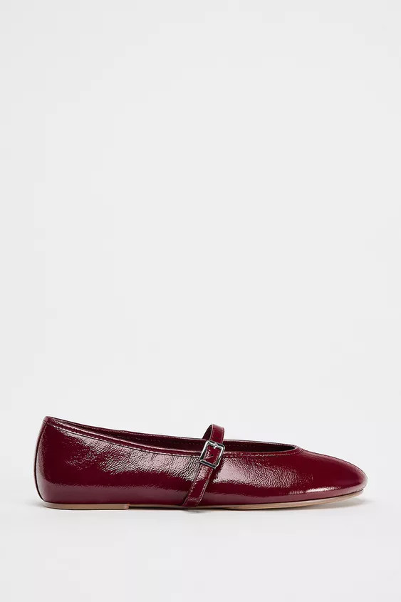 PATENT EFFECT BALLET FLATS | Zara US