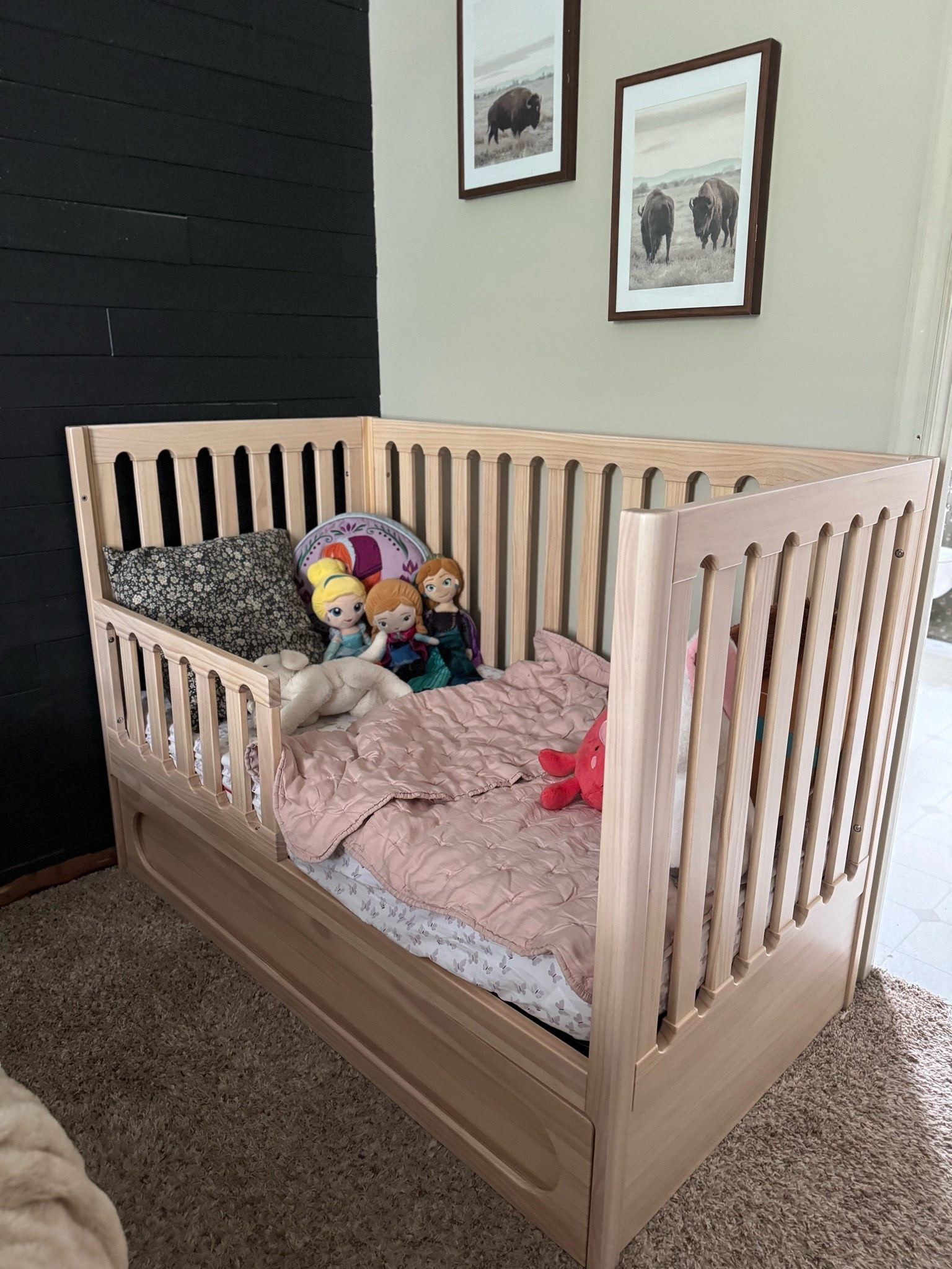 @Hushcrib is set up as a toddler bed ❤️ the bottom works as a drawer or trundle bed. Easy to put together and very cute 🥰

#LTKBaby #LTKBump