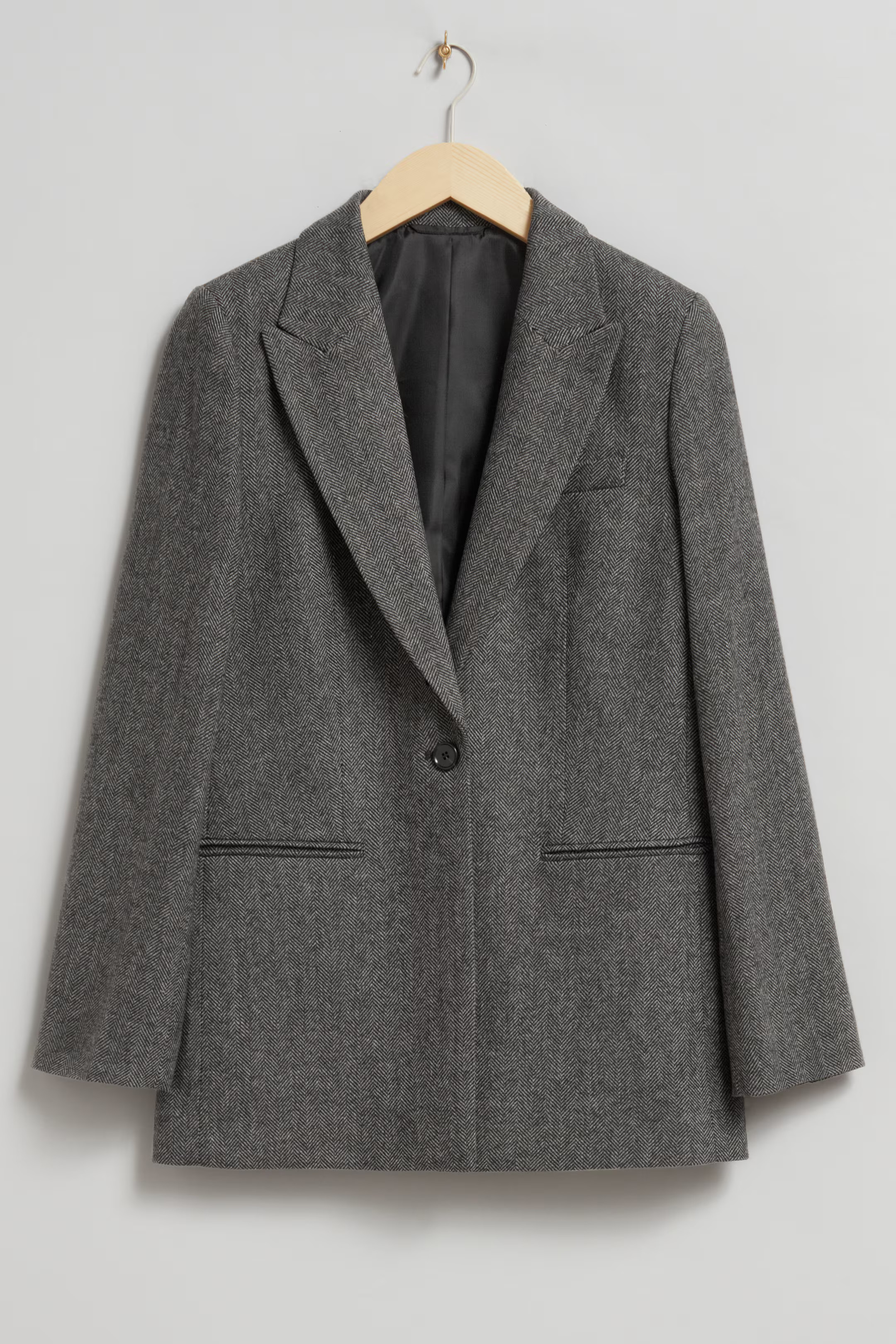 Oversized Blazer | H&M (UK, MY, IN, SG, PH, TW, HK)