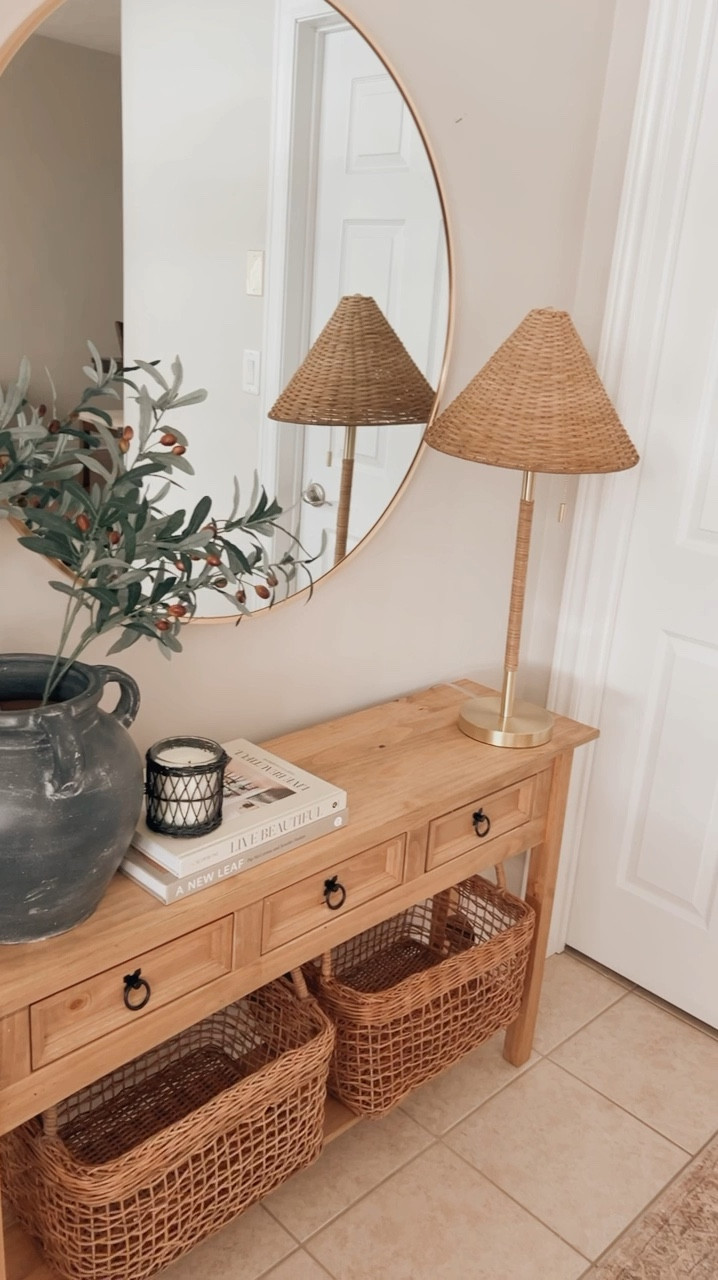 Spring Console Styling!

Home Decor | Canada Home Decor | Spring Home Decor | Amazon Canada | Wayfair | Console Table | Entry Way Styling | 

#LTKSeasonal #LTKhome #LTKsalealert