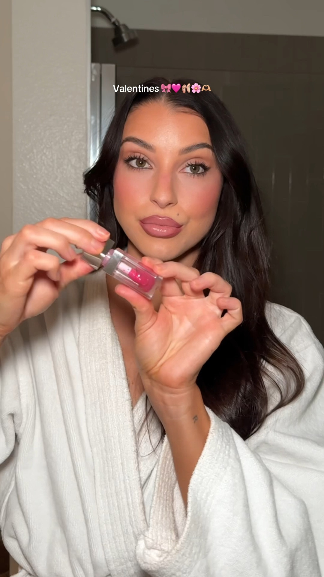 🌸🩷🩰🎀
My “pink” favorites for valentines glam!!! 