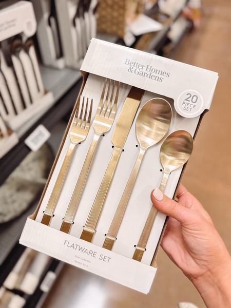 Loveee this pretty gold flatware set from Walmart! So beautiful.

Kitchen home aesthetic cookware kitchenware silverware 

#LTKFindsUnder50 #LTKFamily #LTKHome