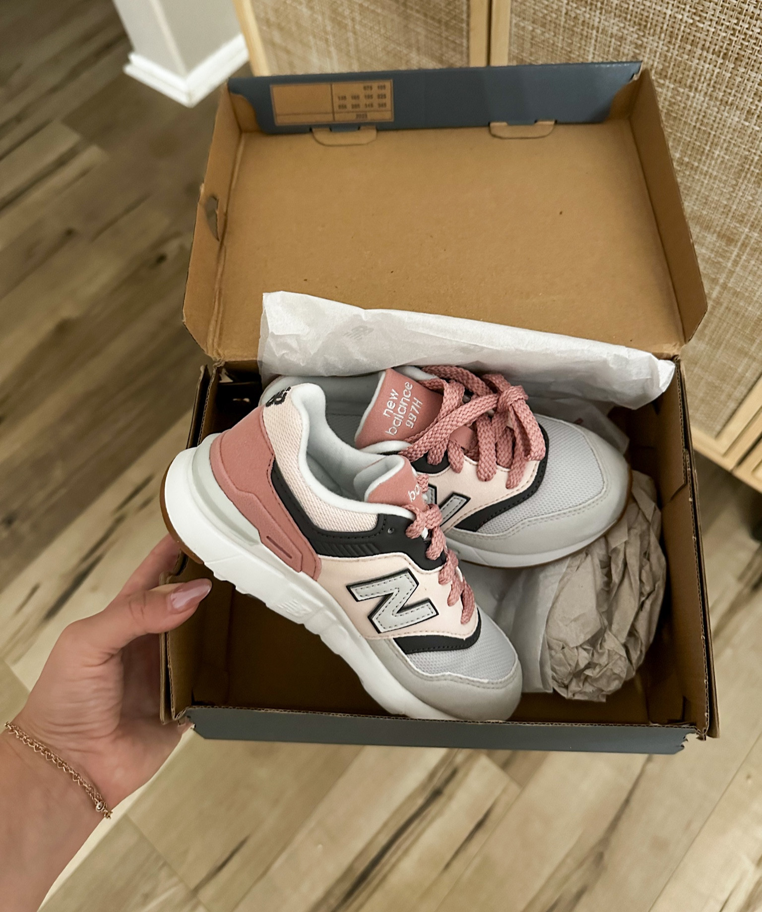 Cutest kids shoes 💕

#LTKshoecrush #LTKfamily #LTKBacktoSchool