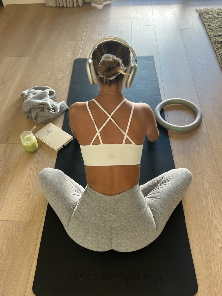 Prioritizing movement that feels good - activewear included! 


#LTKFinds
#BeyondYoga
#ActivewearStyle
#WorkoutWear
#AthleisureWear
#LowImpactWorkout
#EverydayActive
#SoftActivewear
#ComfortFirst
#WellnessStyle
#PilatesStyle 

 

#LTKActive