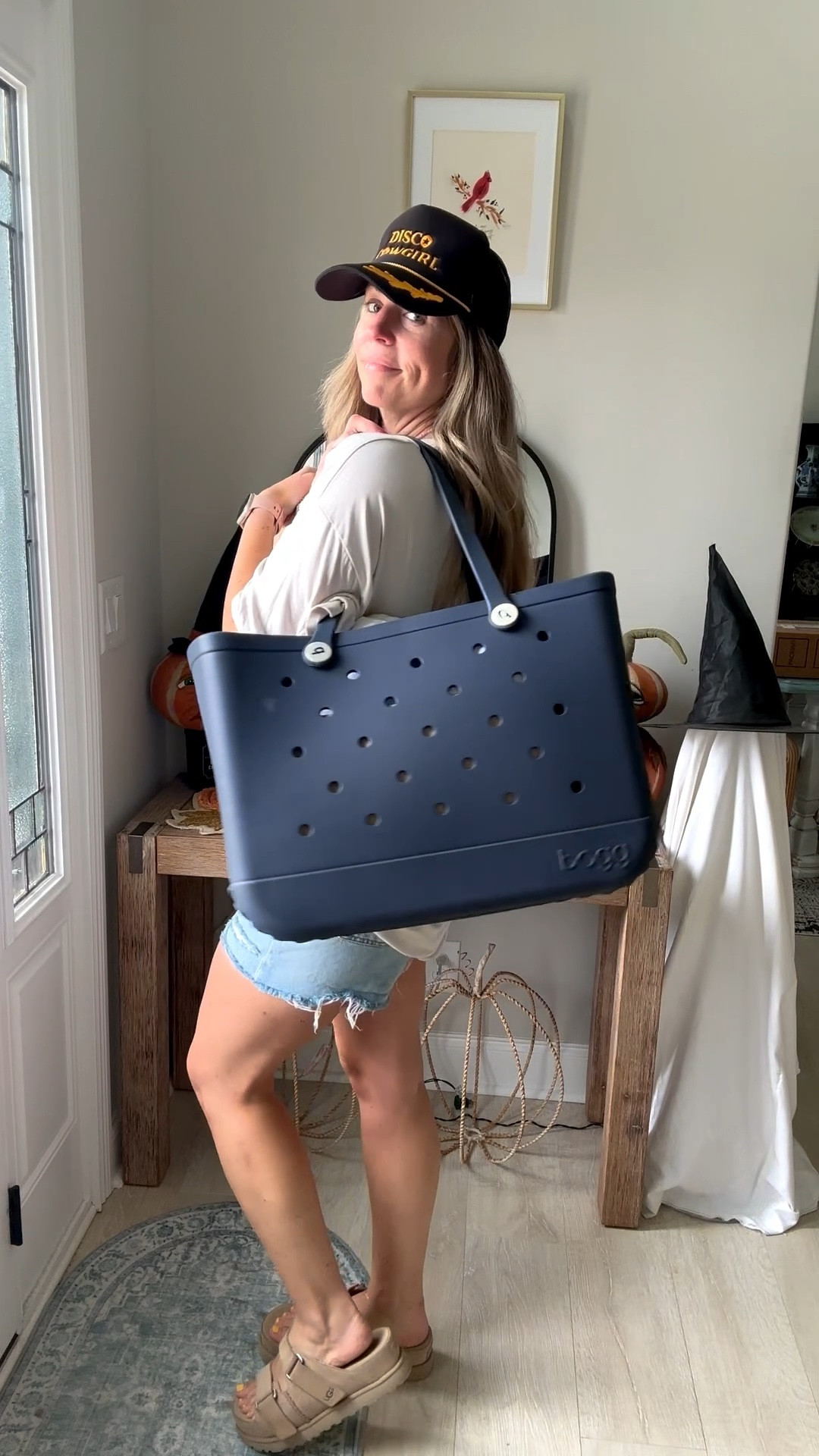 Baseball mom fit featuring the BABB (big a** bogg bag) 

#LTKFamily #LTKActive #LTKStyleTip
