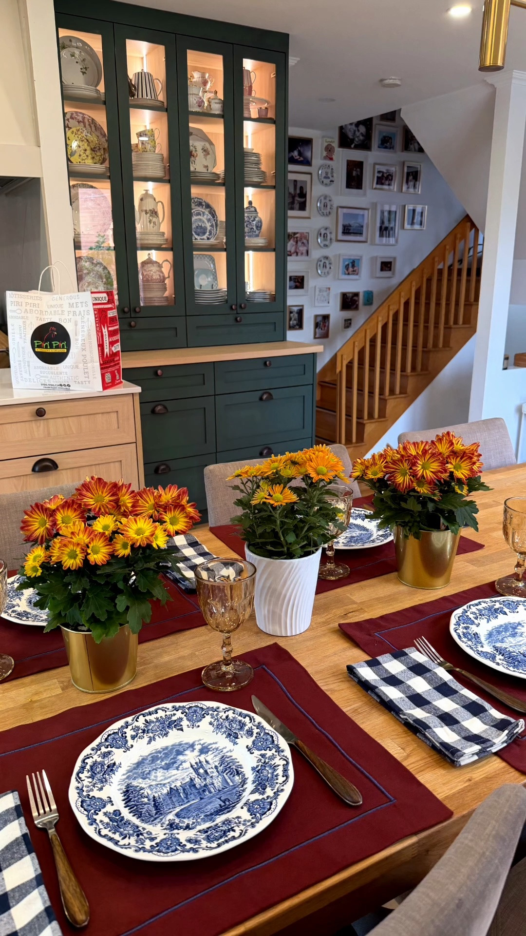 Just because it’s a take out dinner, it doesn’t mean you can’t have a tablescape

#LTKcanada #LTKfall #LTKhome