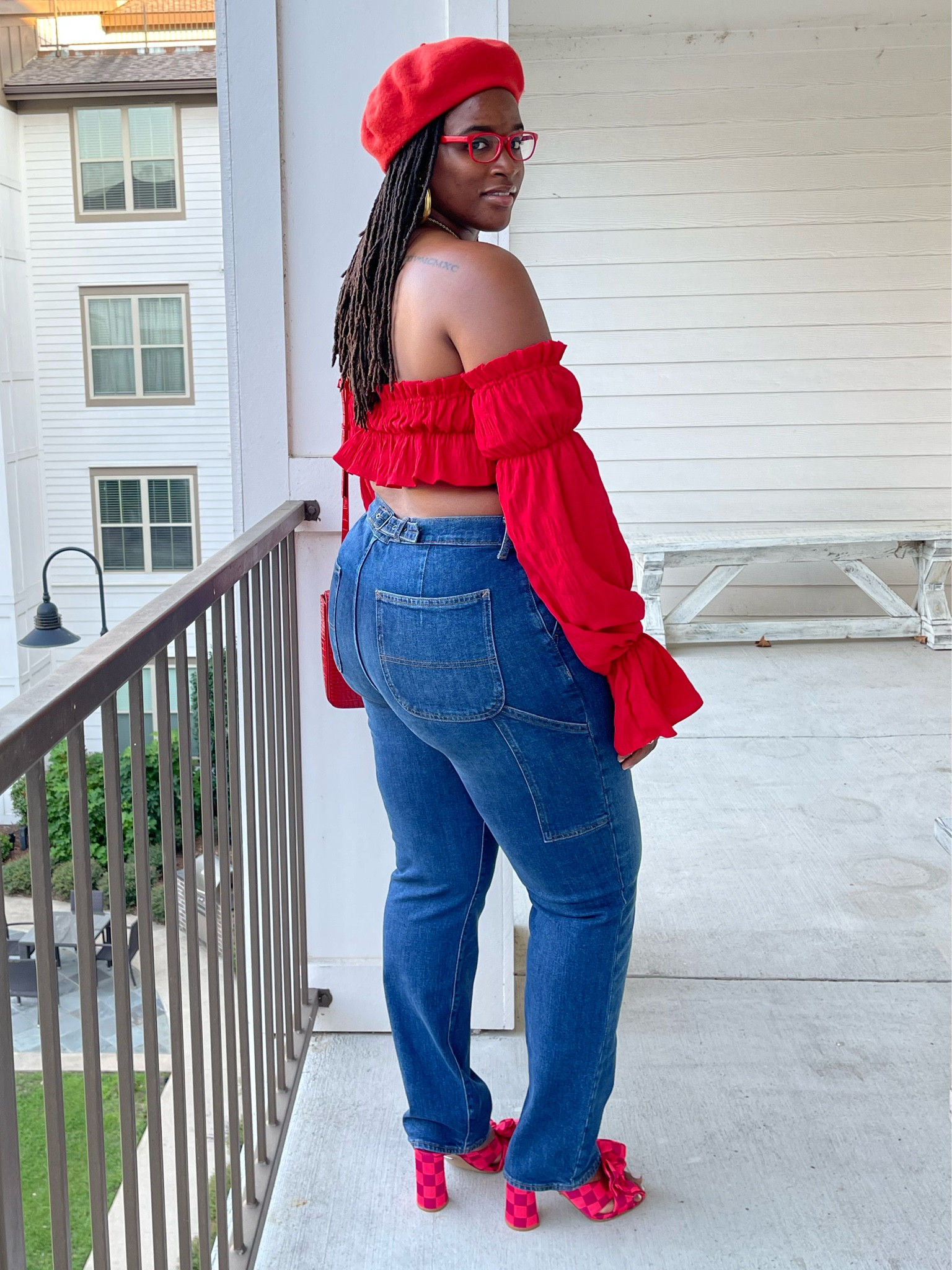 Fire Red!!! A cute 90’s vibe look. It’s giving poetic justice.



#LTKshoecrush #LTKstyletip