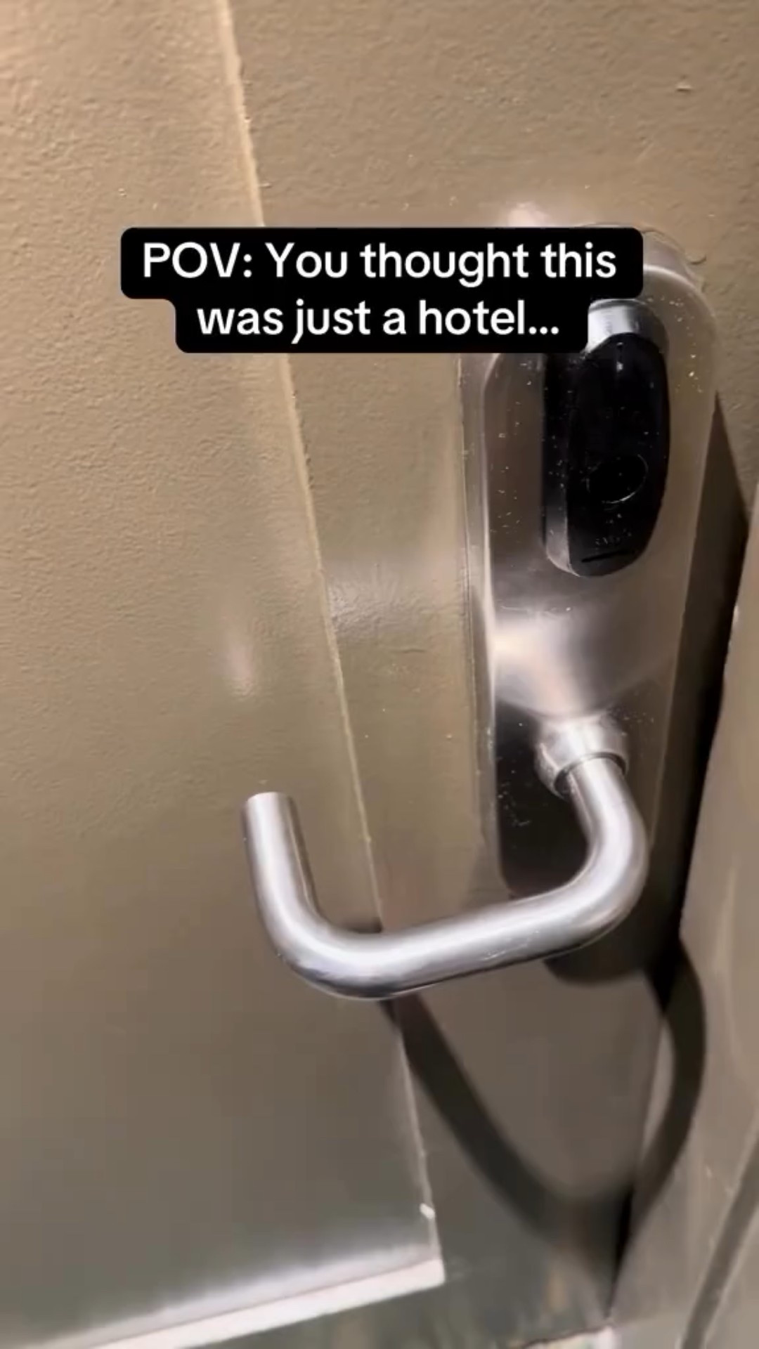 POV: You booked a hotel… but walked into a full water park, arcade, and adventure castle instead 🐺💦
Would you stay here for the ultimate family sleepover? 👀✨

⸻

#GreatWolfLodge #TravelReels #FamilyTravel #TravelTok #HotelHacks #ResortLife #FamilyVacation #WaterParkFun #TravelWithKids #ResortStay #POVTravel #TravelDiscoveries #HiddenGemHotels #WeekendGetaway #VacationVibes