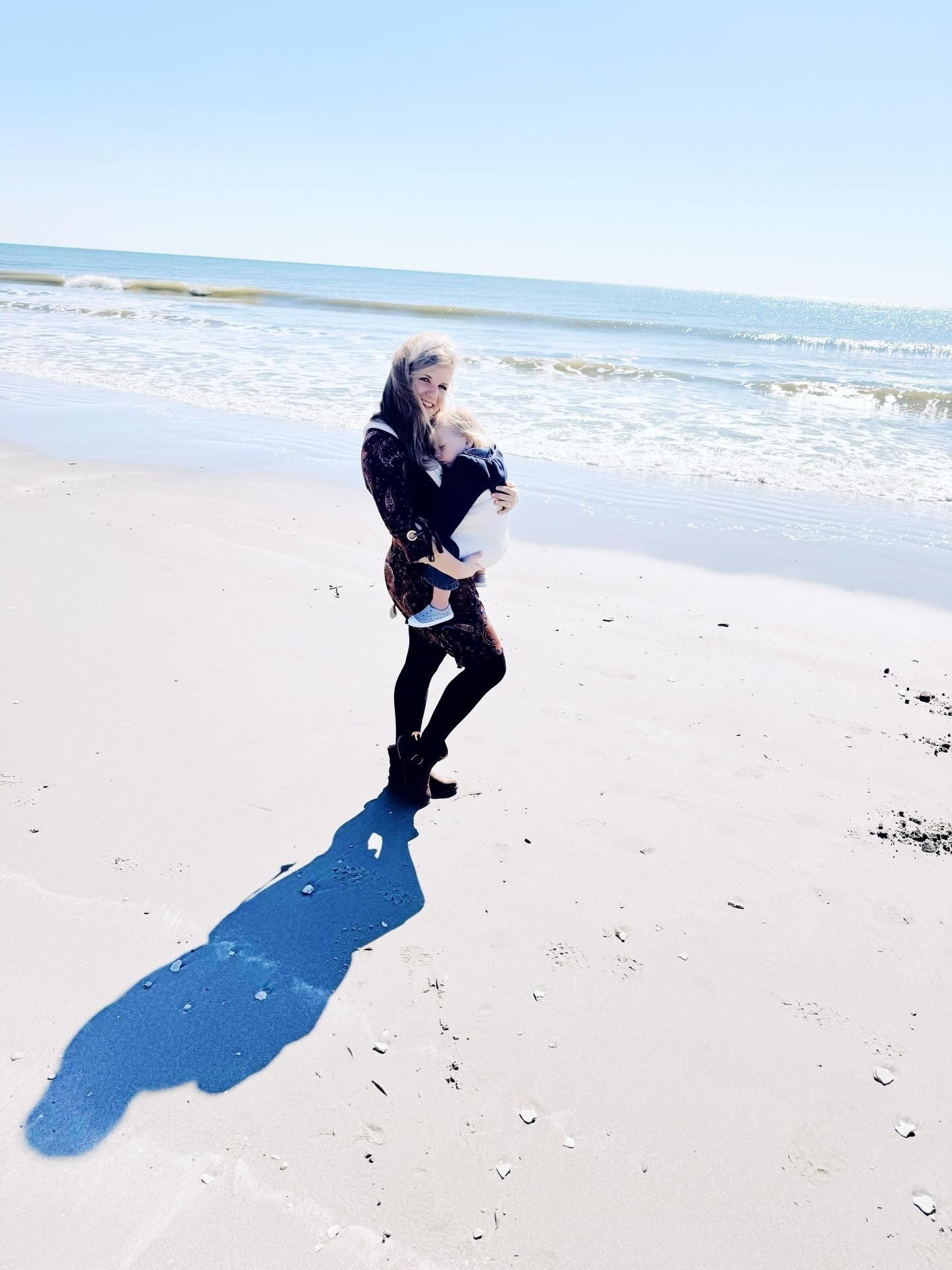 A sweet little 💘 v a l e n t i n e s  e v e 💘 down by the sea 🌊 photodump 🎞️ - sunrise 🌞 and sunset 🌅 gazing off the porch 🪑, sleepy 💤 beach 🏝️ baby snuggles 🥰 on mama🤱, sand castle 🏰 building with “Dada” 🪏, seashell 🐚 treasures ✨, seafood 🍤 lunch in Southport 🐟, and a valentines 💌 date night 💝 with the hubby 😍 at the cutest restaurant right on the water⛵️ tonight!! 🍽️🥰 #valentineseve #valentinesevecameraroll #valentinesbythesea