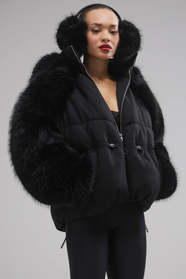 La Premiere Opulent Faux Fur Stunner Jacket - Black/Black | Alo Yoga (US)