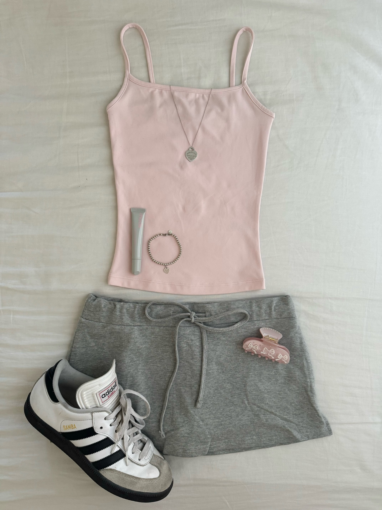 cute pink basic outfit inspo 

#LTKBeauty #LTKBacktoSchool #LTKStyleTip