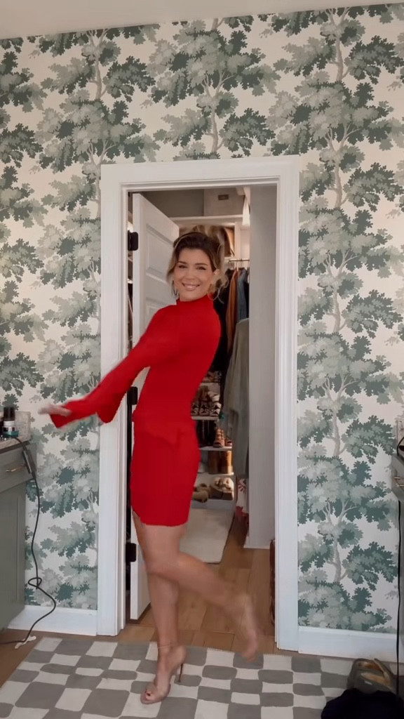 Valentine’s Day dresses! 

#LTKootd #LTKSeasonal #LTKFindsUnder50