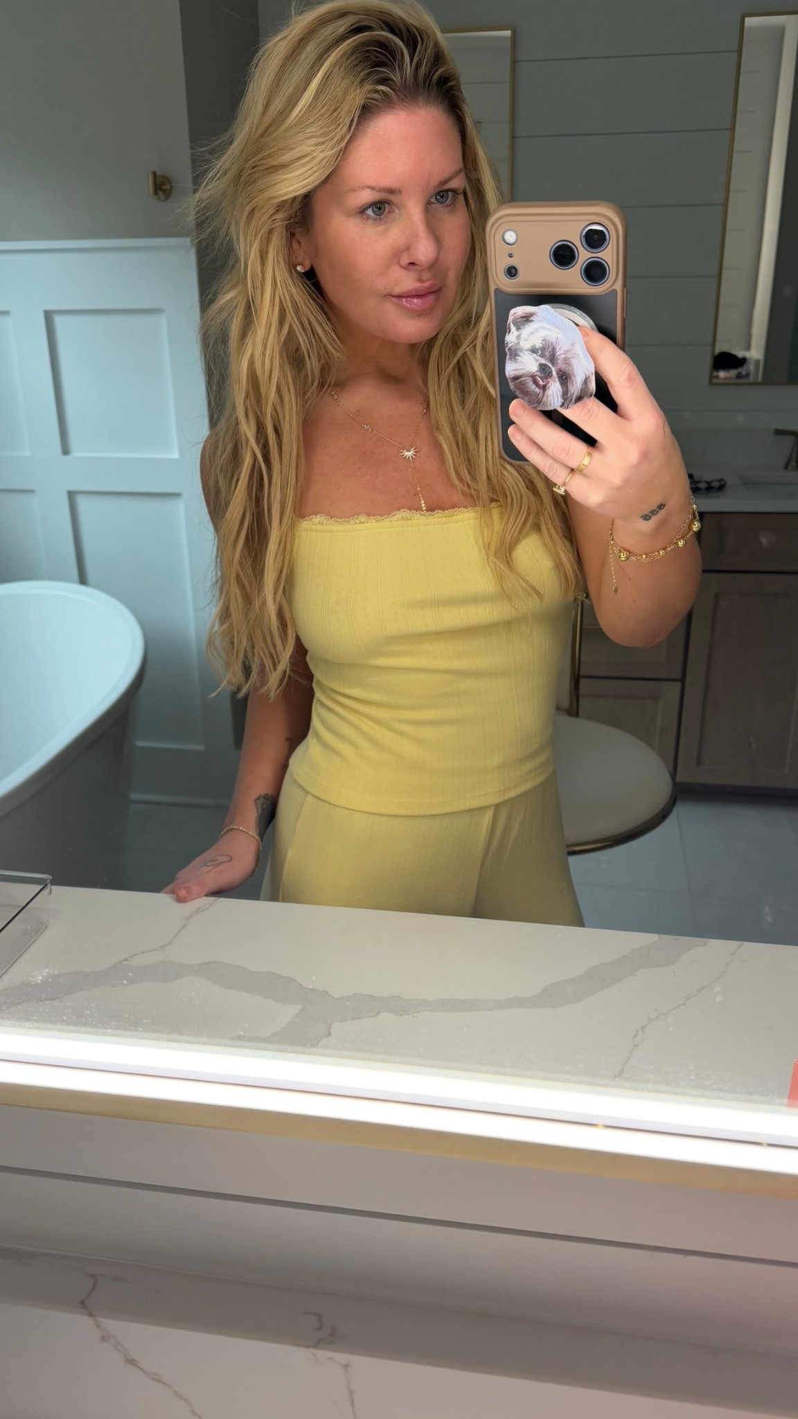 My fave lounge set in yellow 💛

#LTKdayinmylife #LTKootd #LTKgrwm