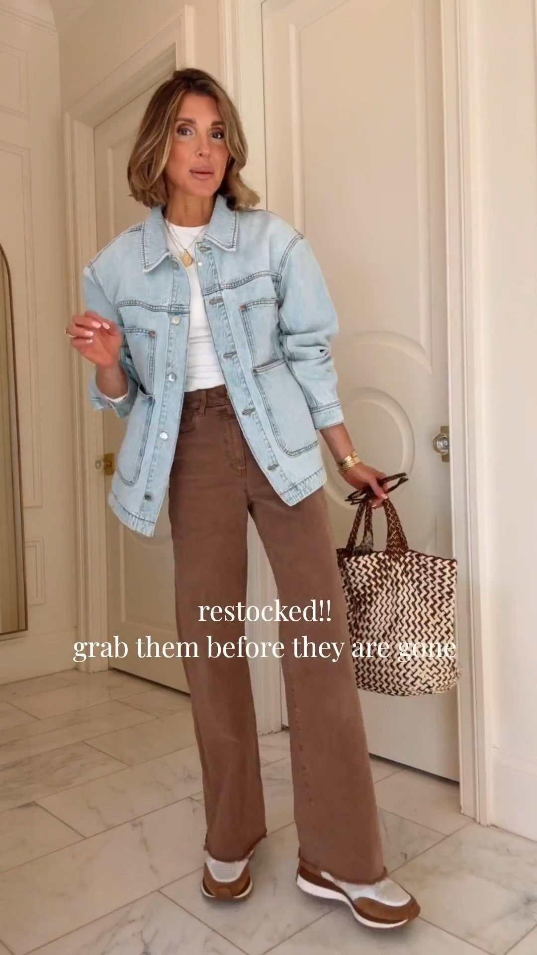 These jeans are back in stock! I'm 5'7 for reference and wearing my true size 25 fit tts - high rise and stretch.

#LTKootd