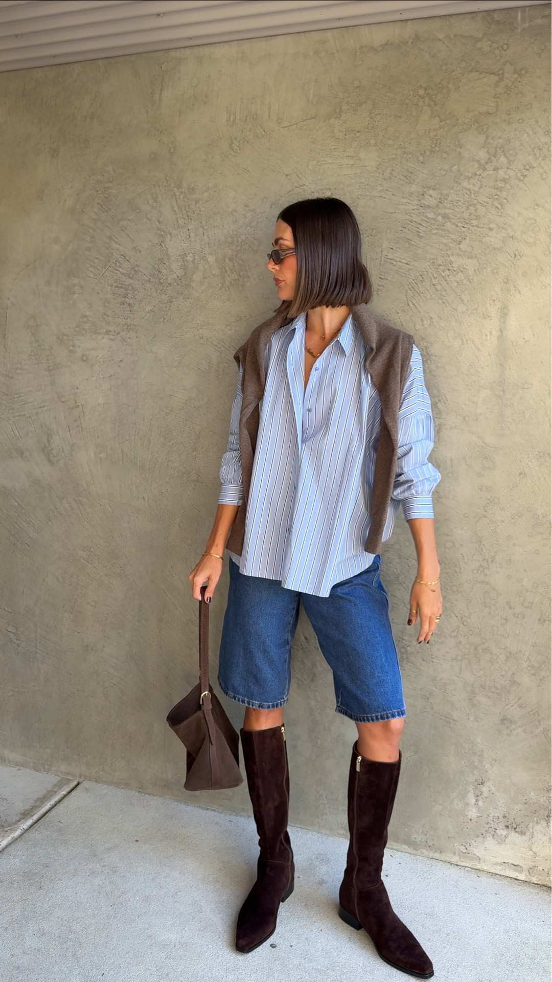 Another colour combo I can’t get enough with. Wearing jorts and knee high boots as the weather transitions here in QLD. easy styling option - throw a lightweight knit over your shoulders for some depth  

#LTKautumn #LTKaustralia #LTKstyletip