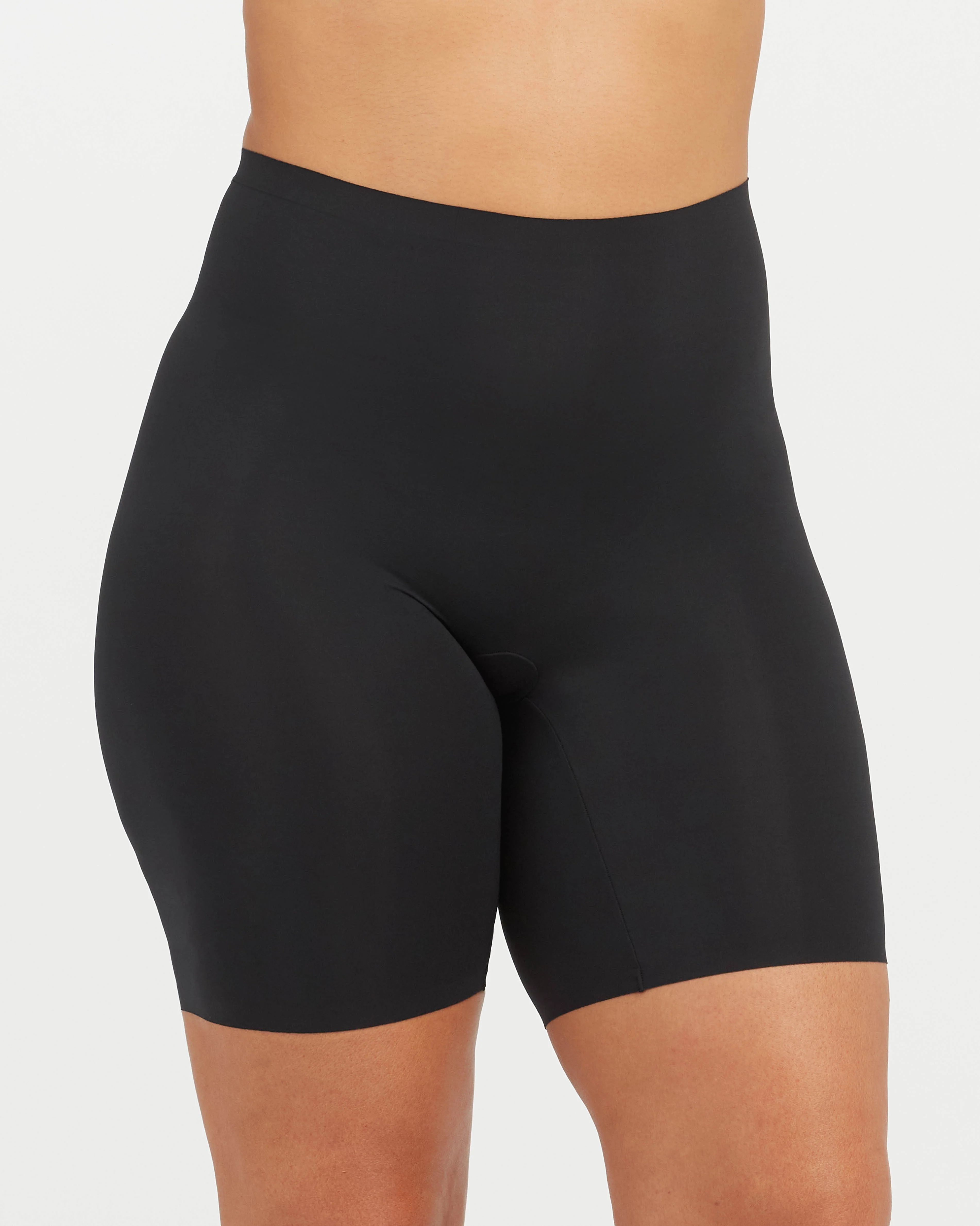 Fit-to-You Superlight Smoothing Mid-Thigh Short | Spanx