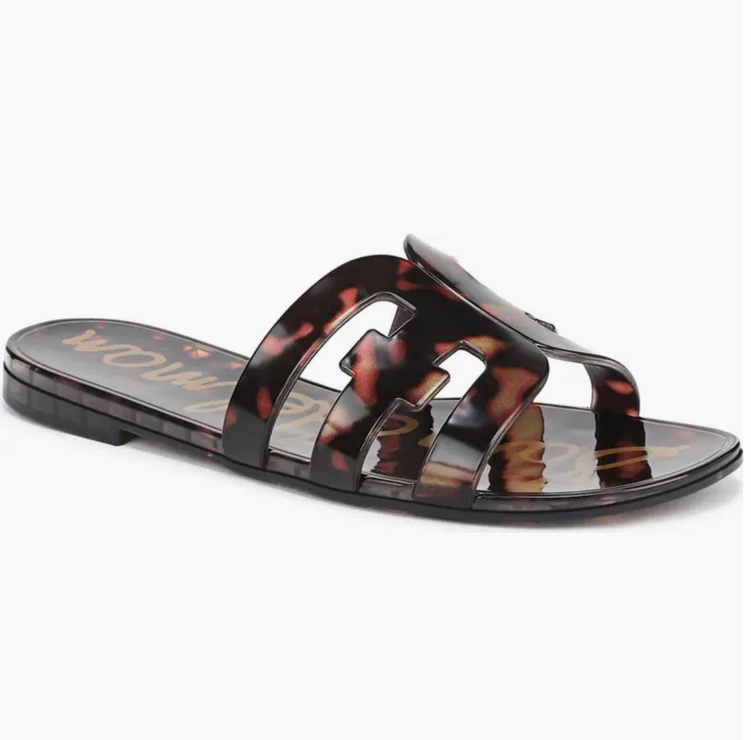 Check out these jellies!!! 

#LTKdayinmylife #LTKSeasonal #LTKOver40